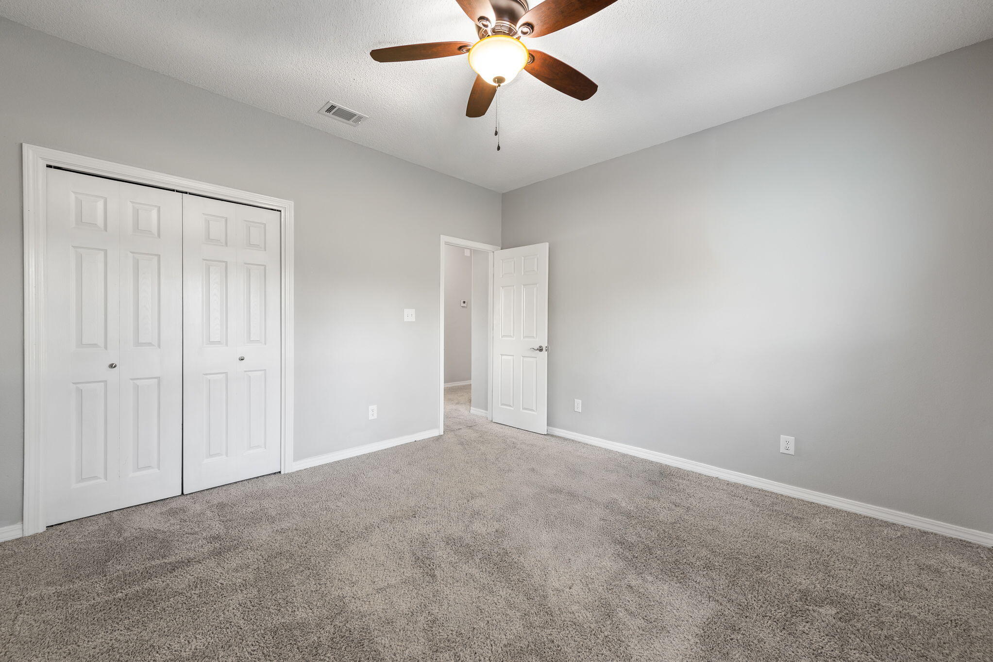 BAREFOOT CREEK - Residential