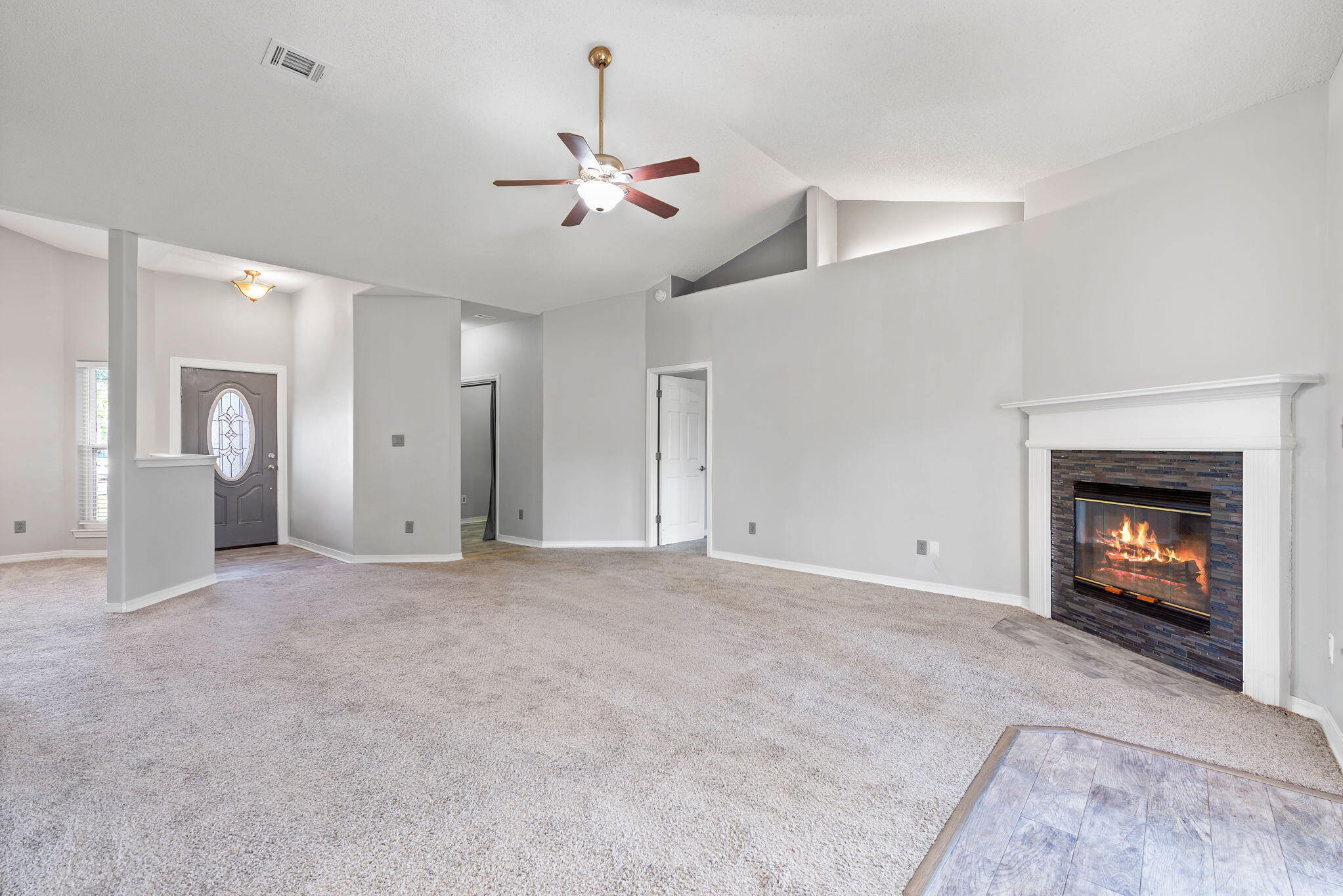 BAREFOOT CREEK - Residential