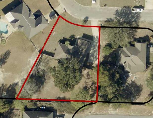 BAREFOOT CREEK - Residential