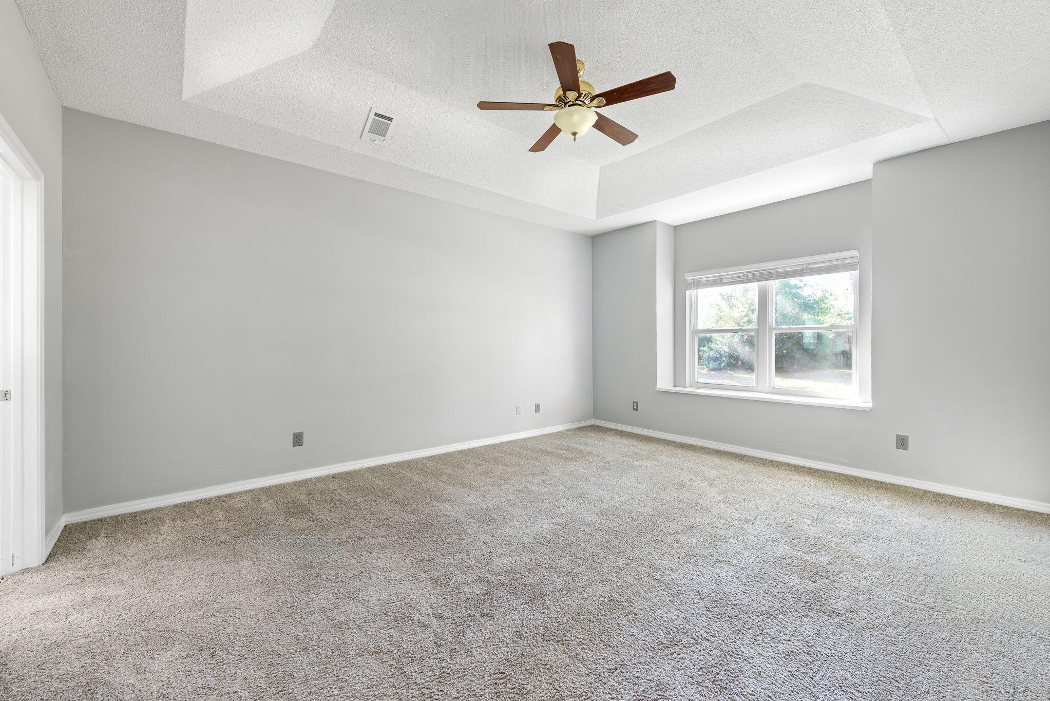 BAREFOOT CREEK - Residential