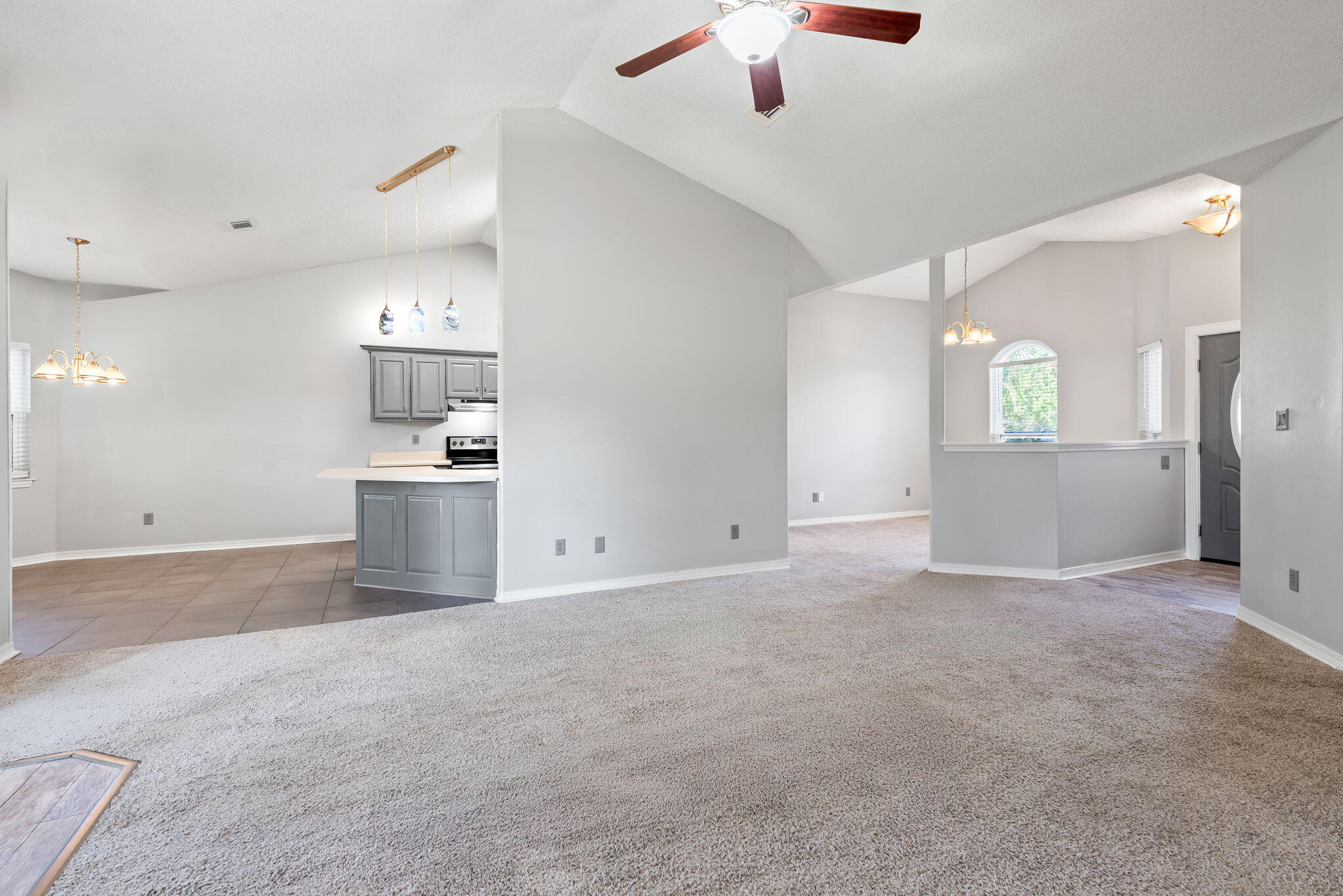 BAREFOOT CREEK - Residential