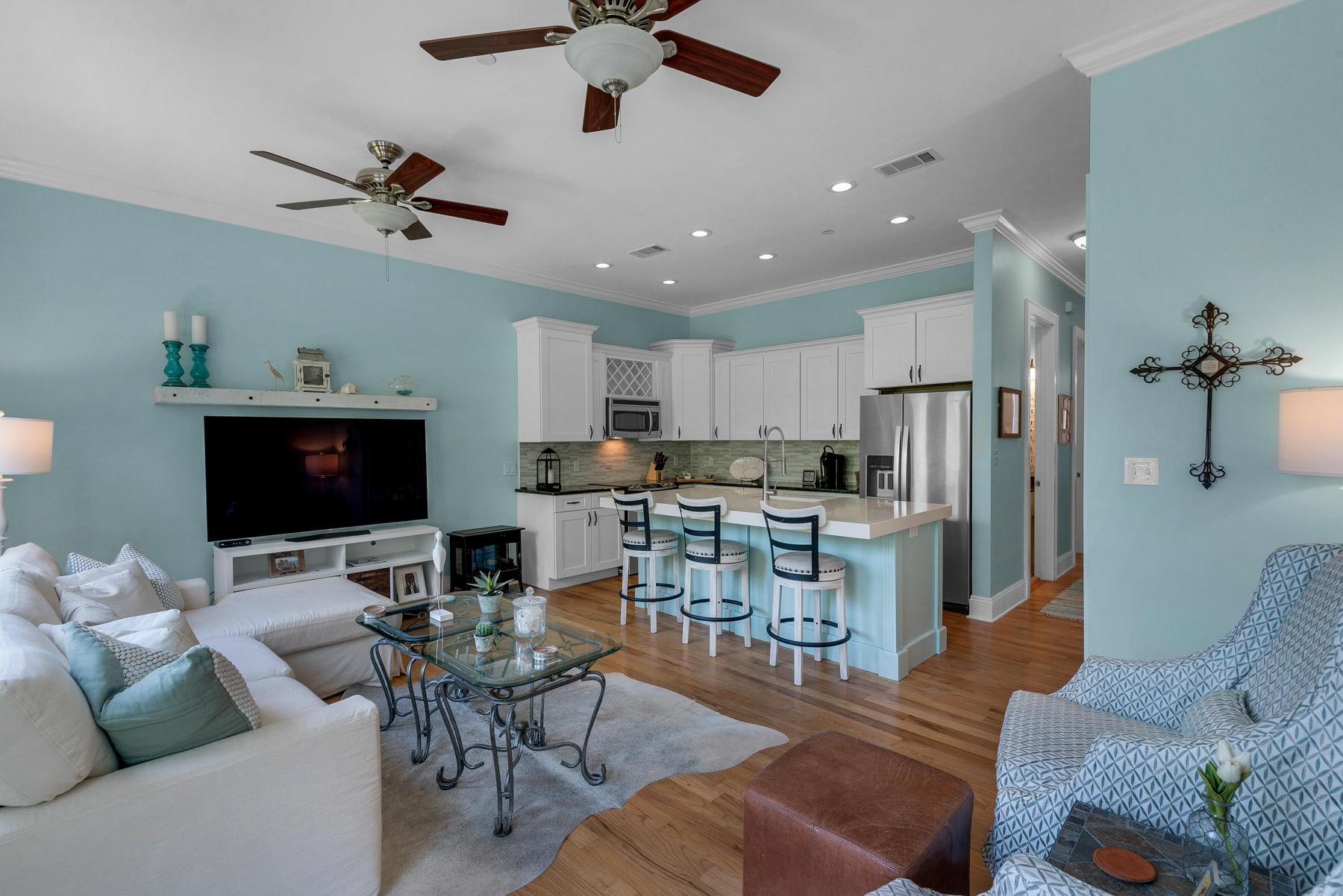 SUMMER PLACE - Residential