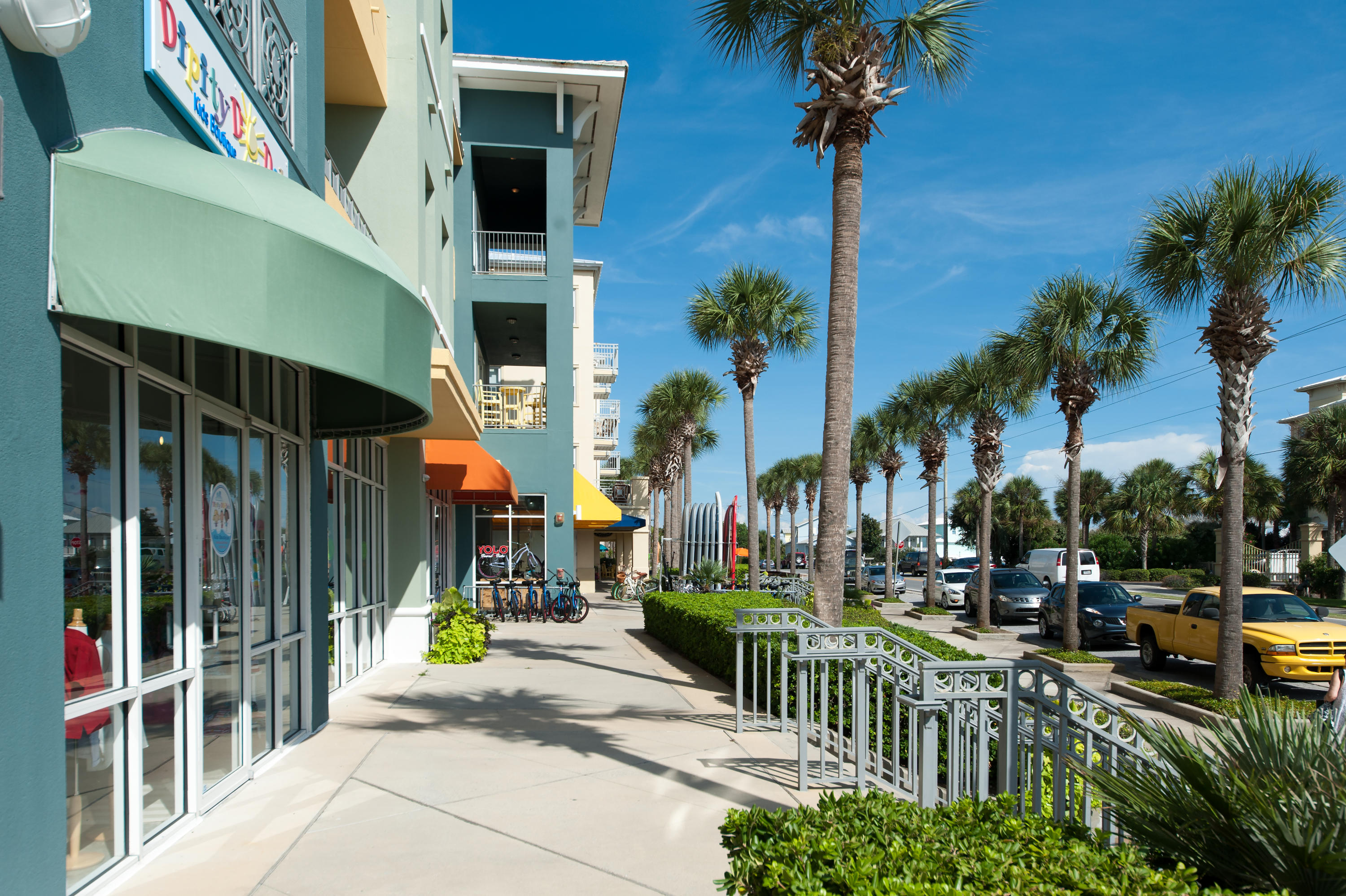 SUMMER PLACE - Residential