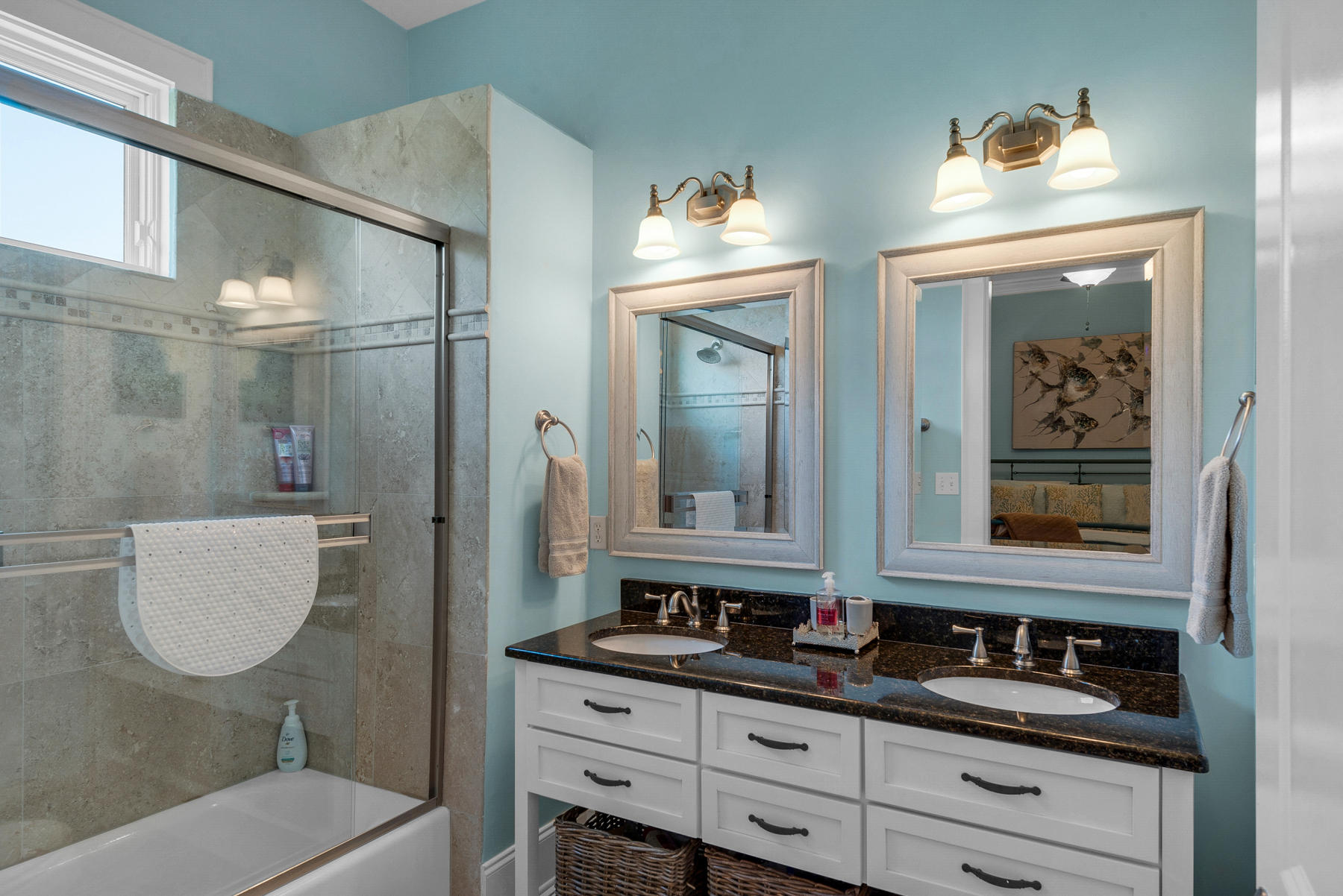 SUMMER PLACE - Residential