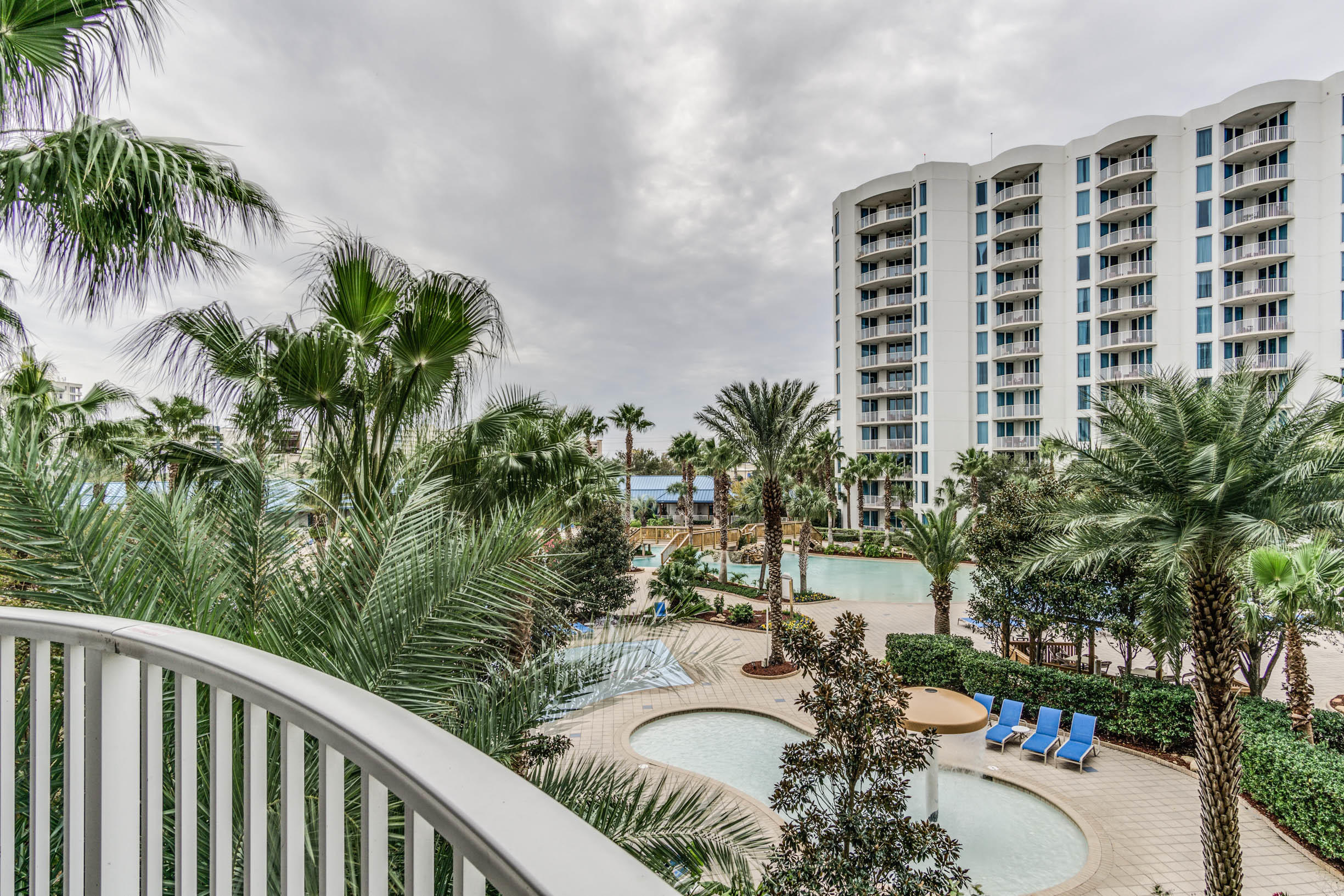 THE PALMS OF DESTIN - Residential
