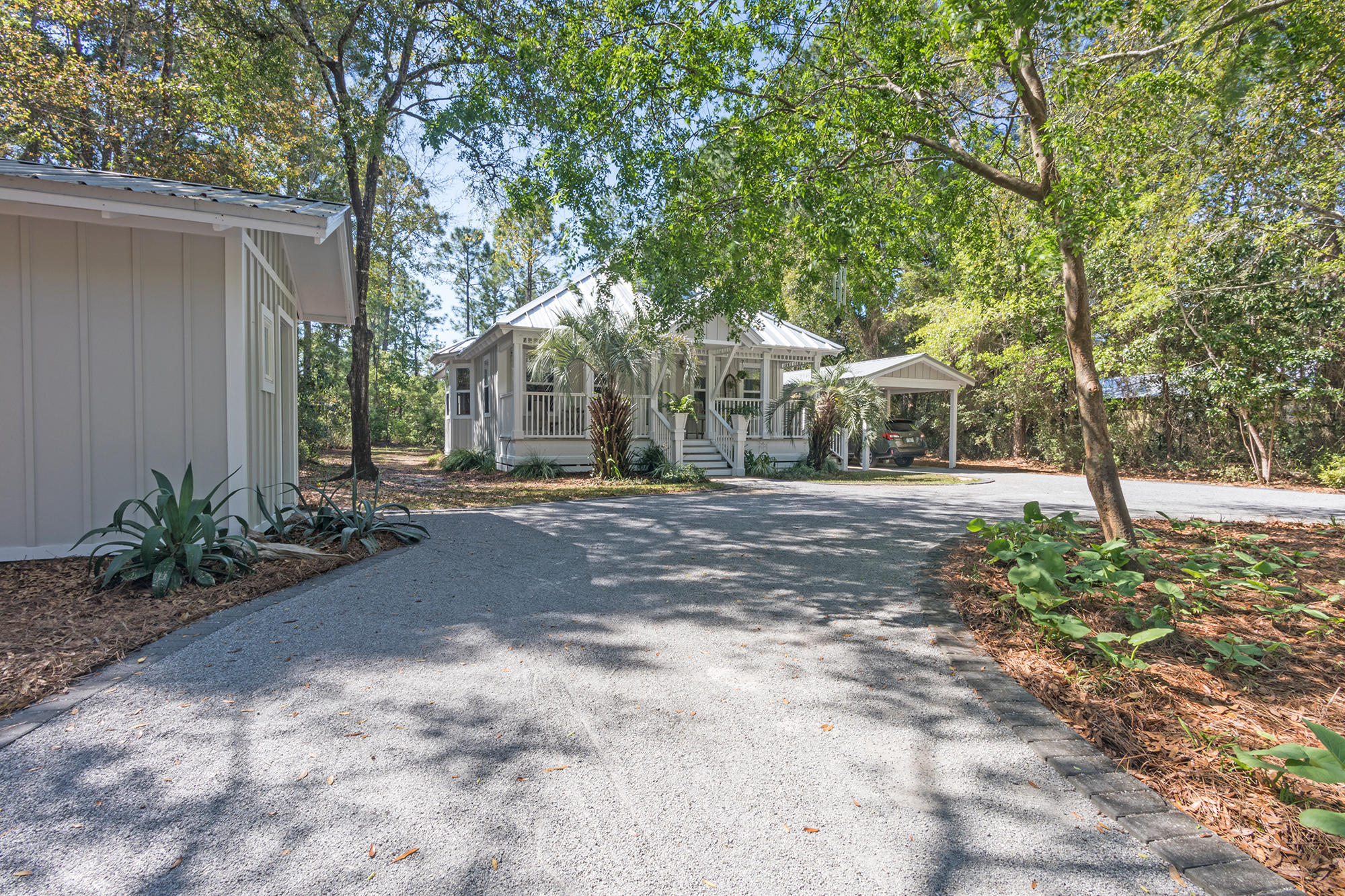 DAUGHETTES AMENDED - Residential