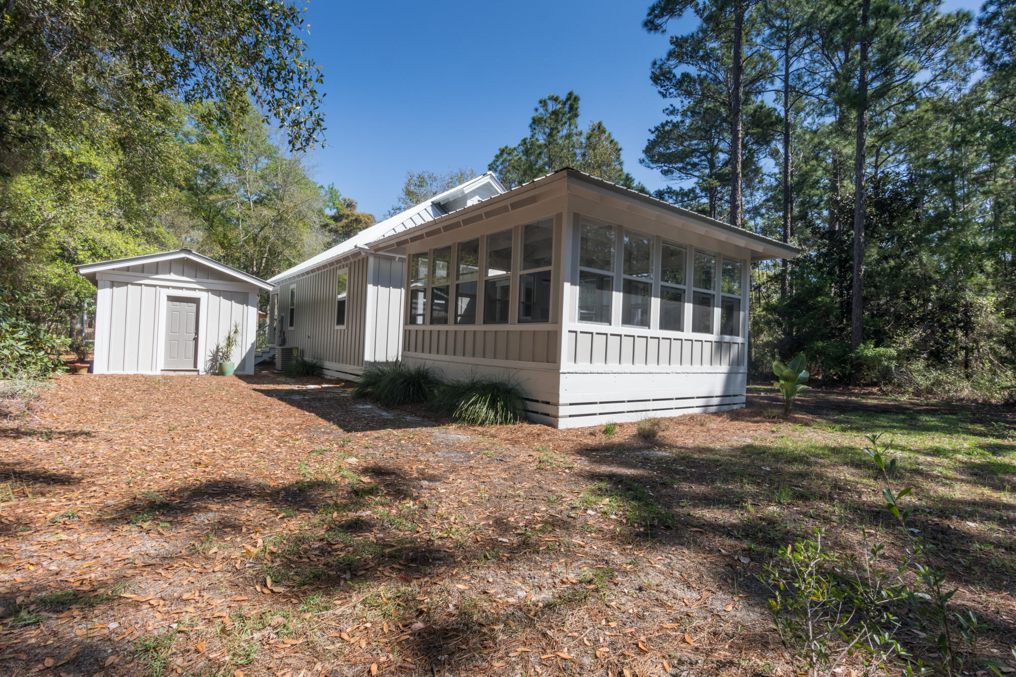 DAUGHETTES AMENDED - Residential