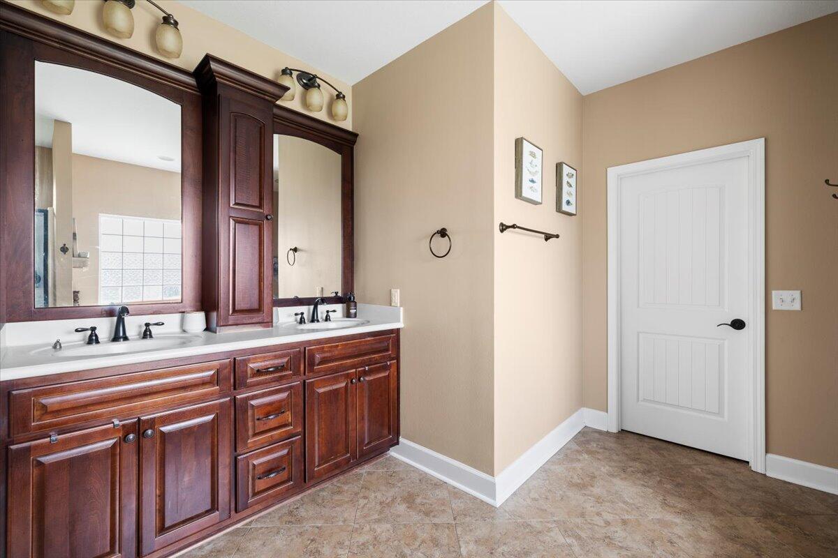 Mete & Bounds - Residential