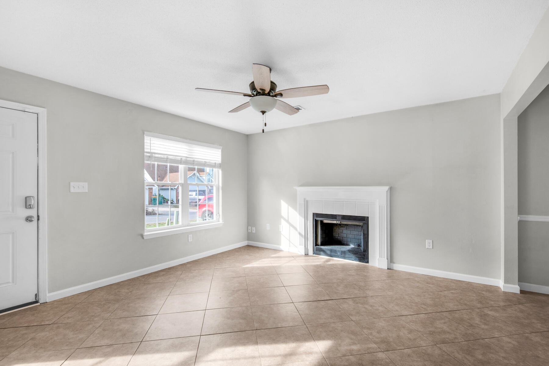 BRITTS MANOR S/D - Residential Lease