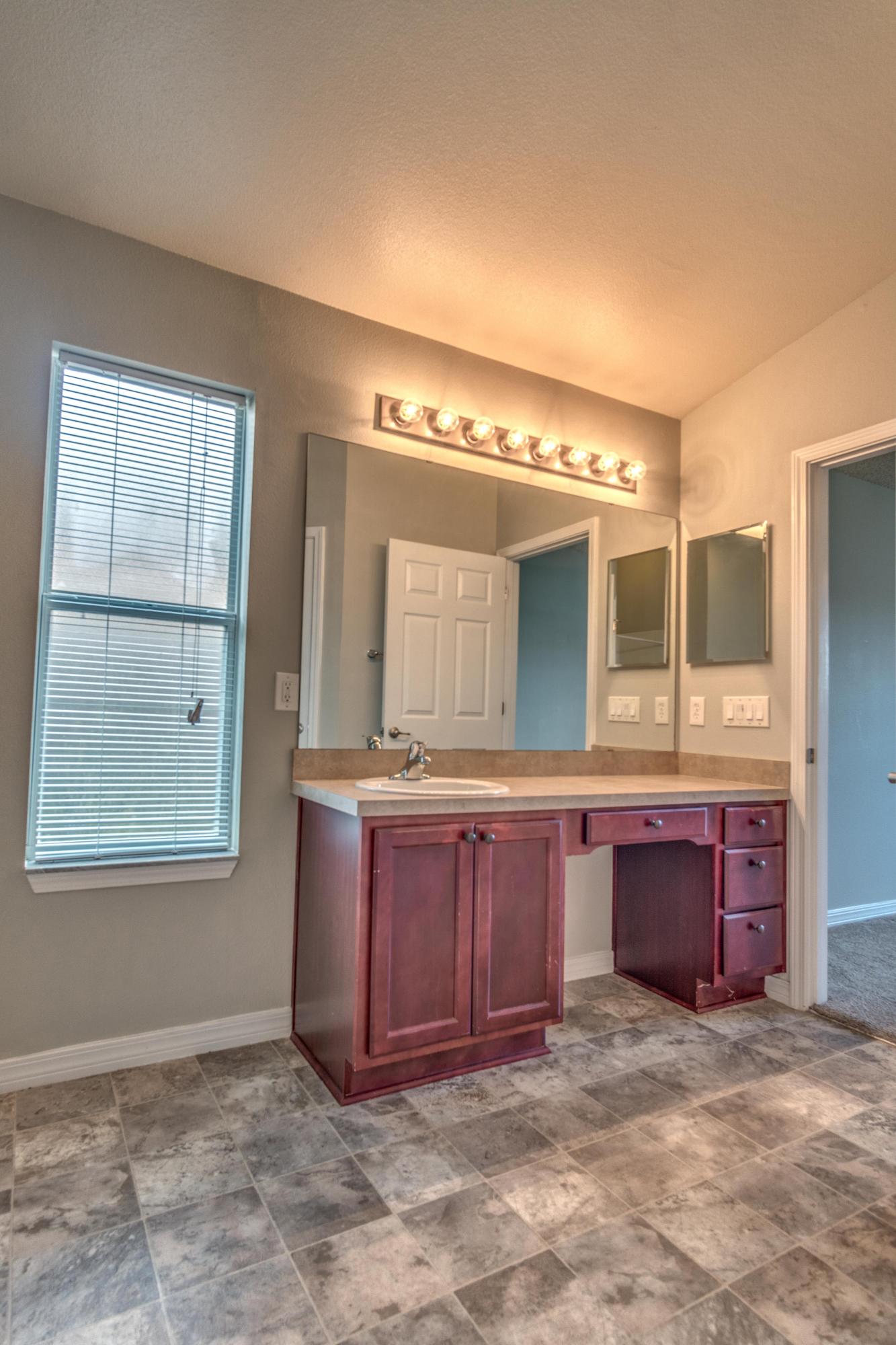 TIBURON WEST - Residential