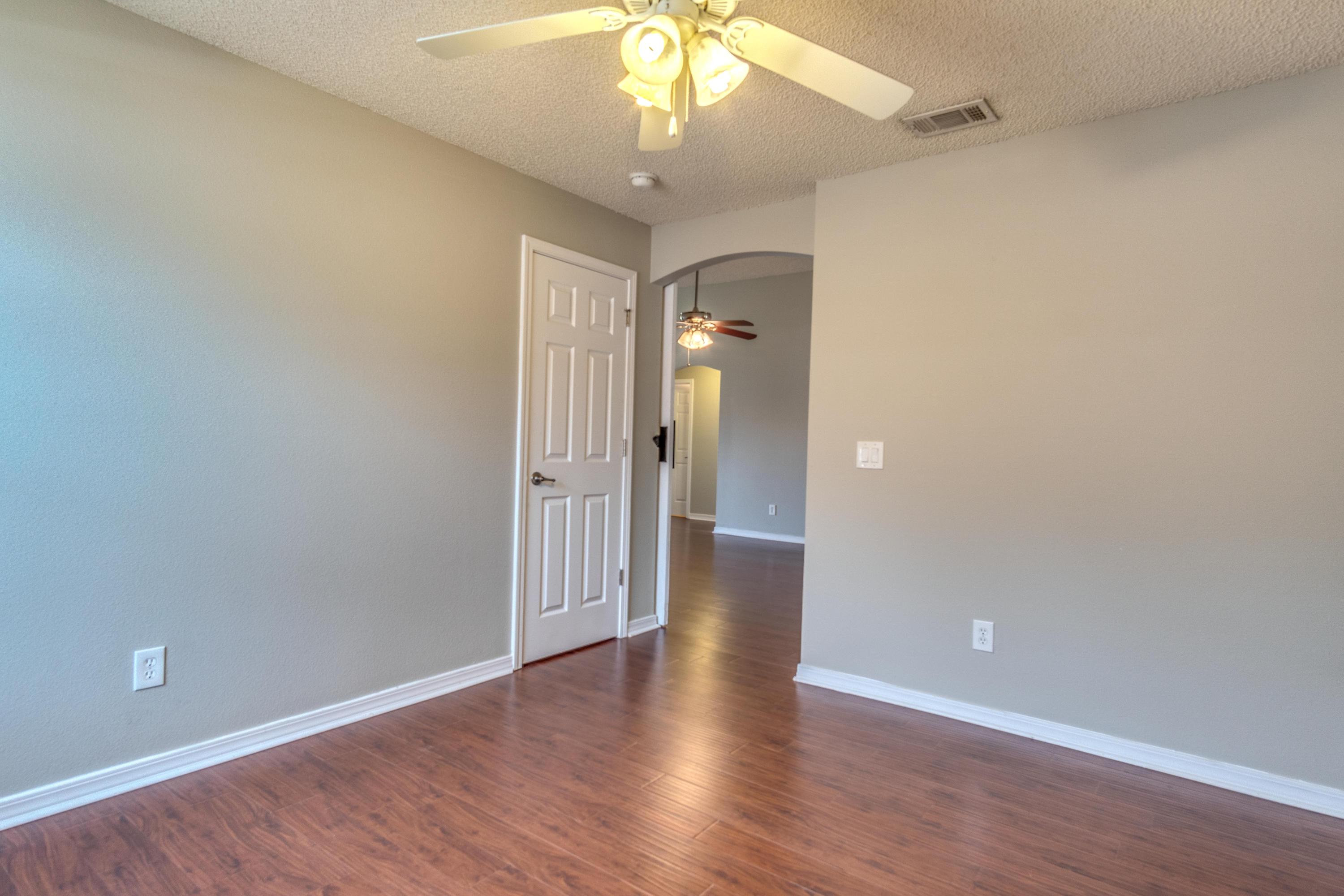 TIBURON WEST - Residential