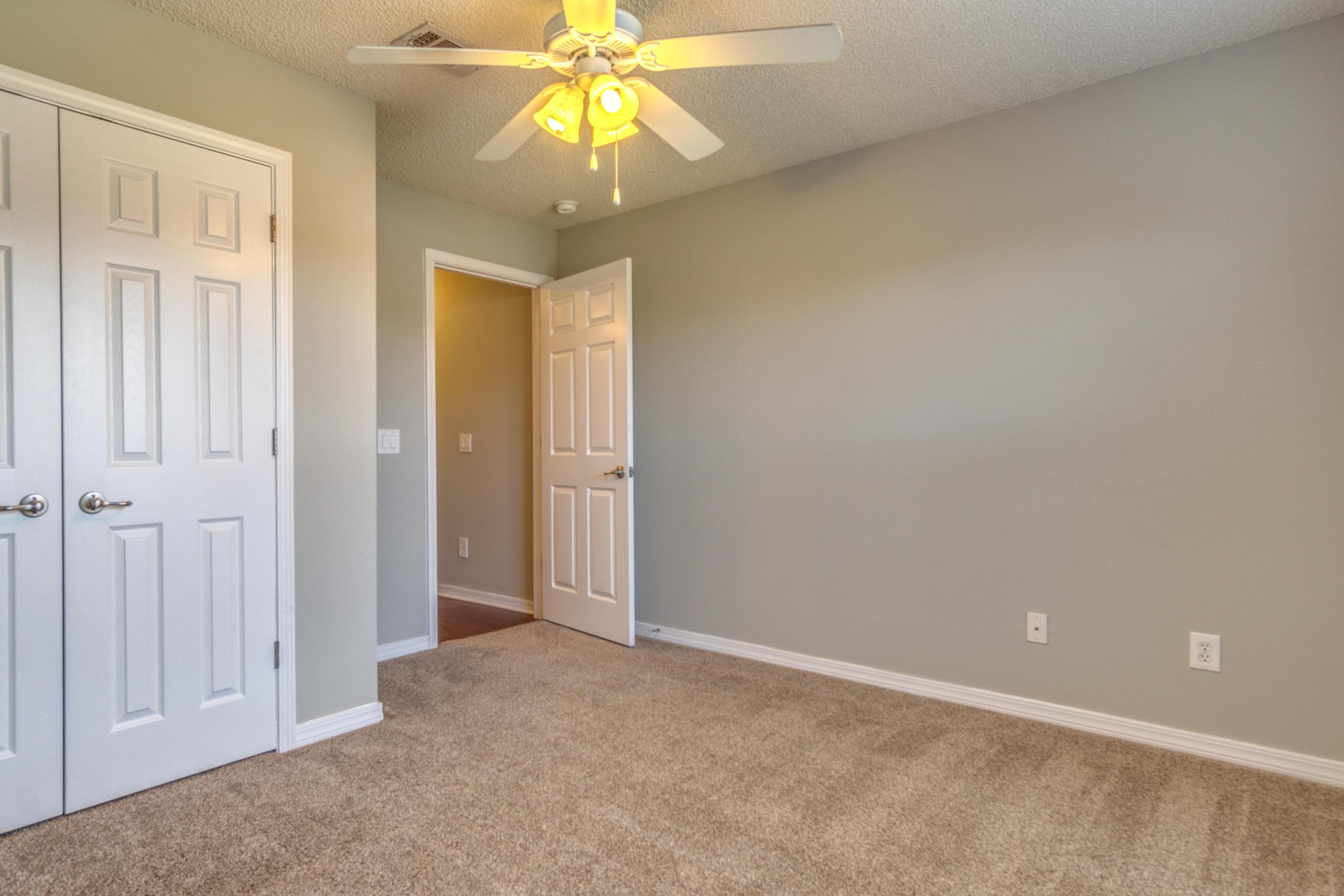 TIBURON WEST - Residential