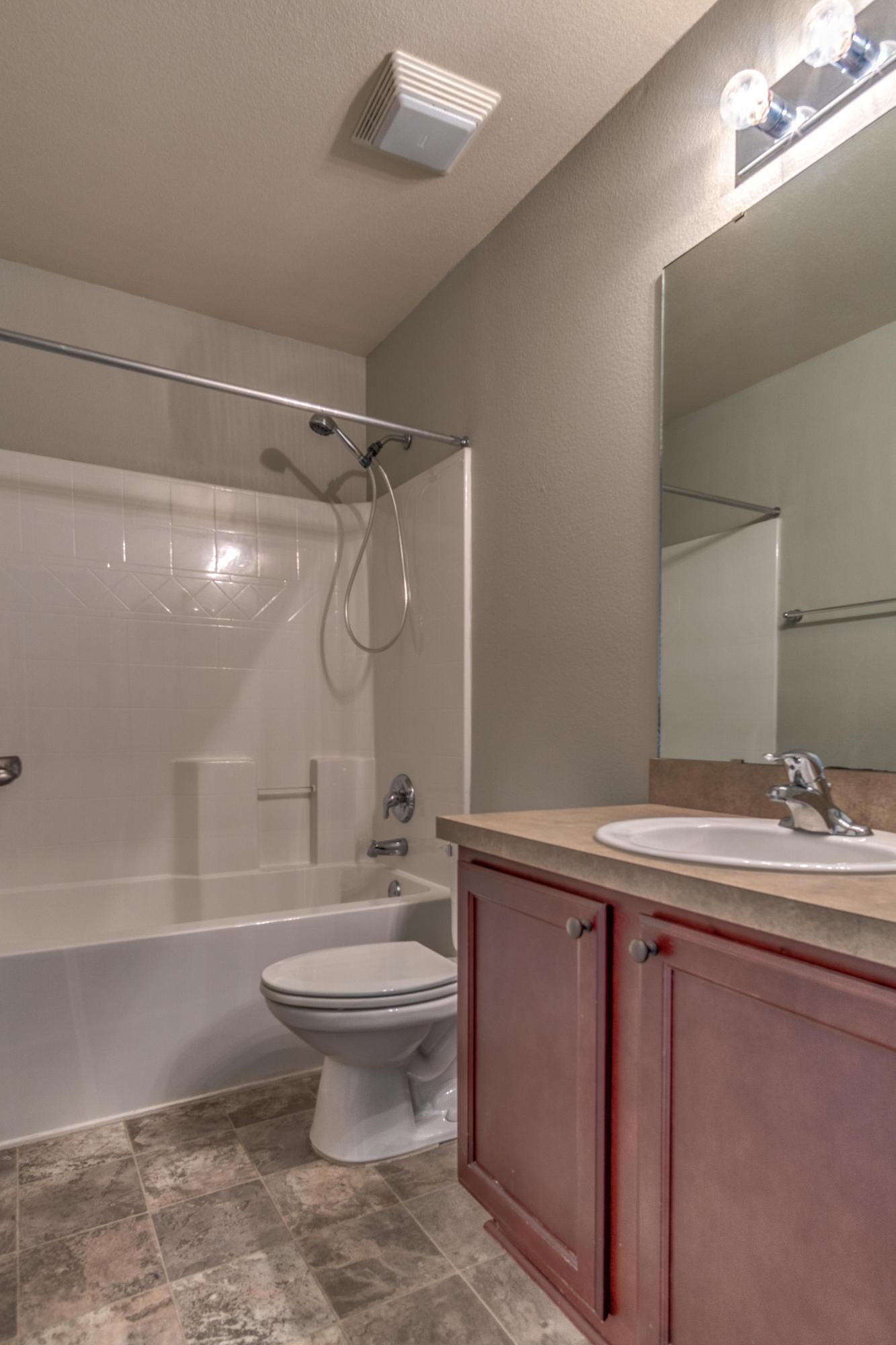 TIBURON WEST - Residential