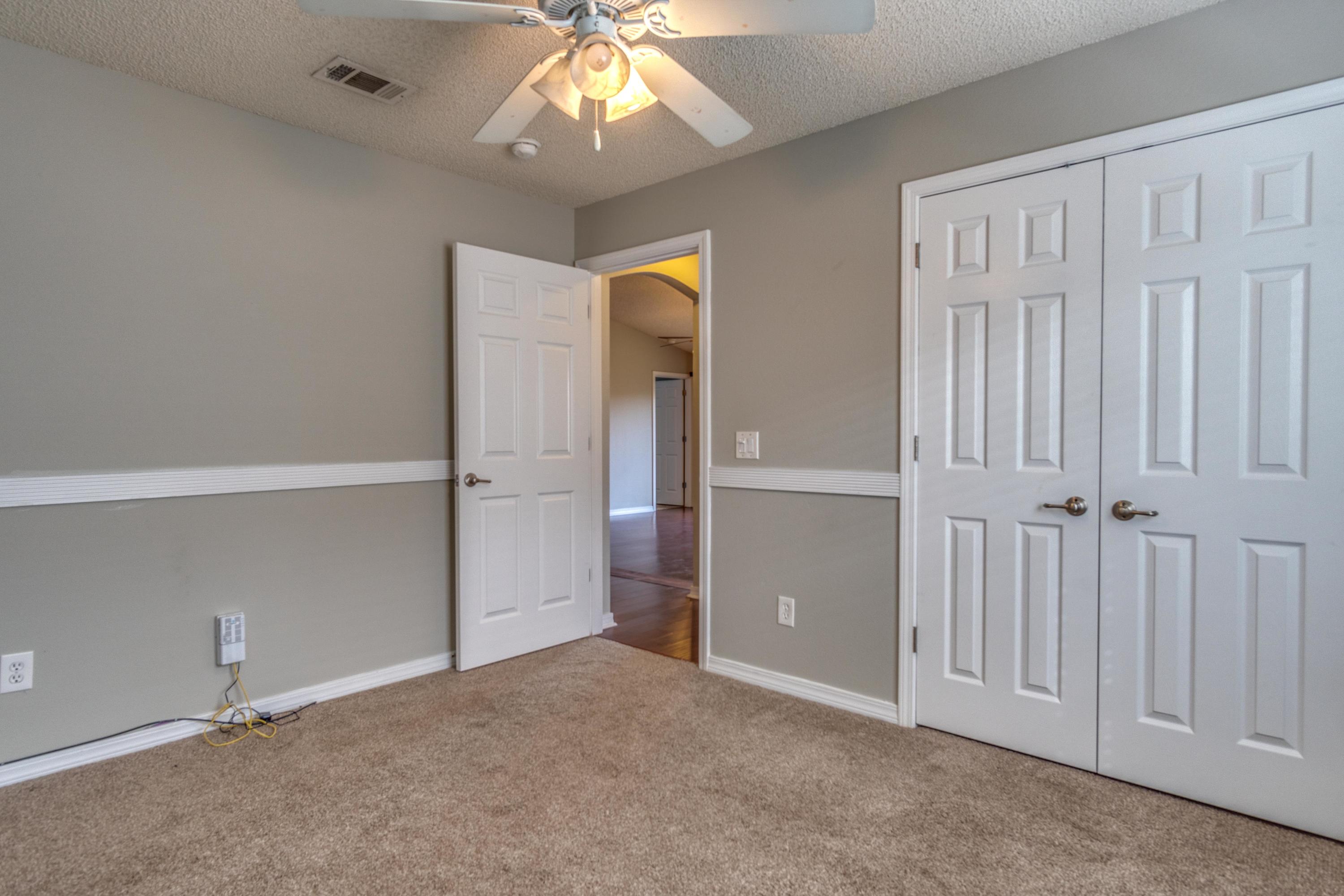 TIBURON WEST - Residential