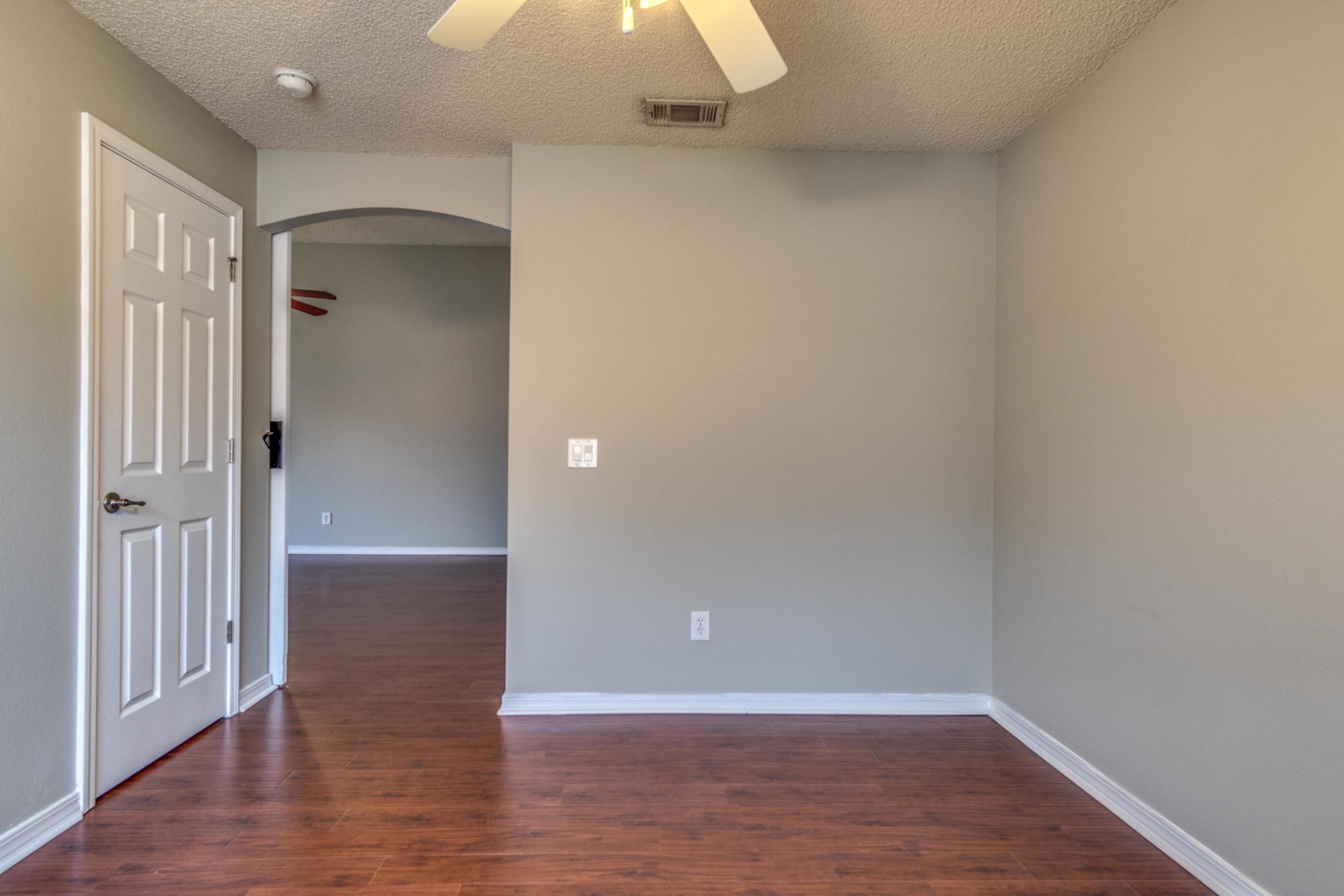 TIBURON WEST - Residential