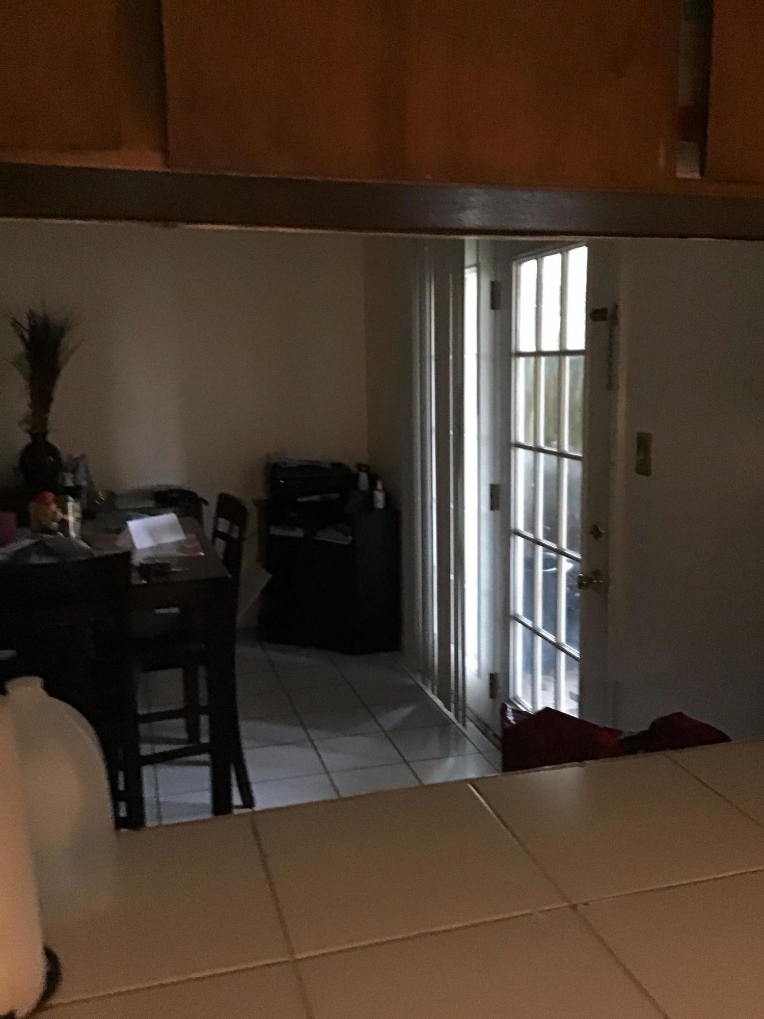 VALENCIA ARMS - Residential