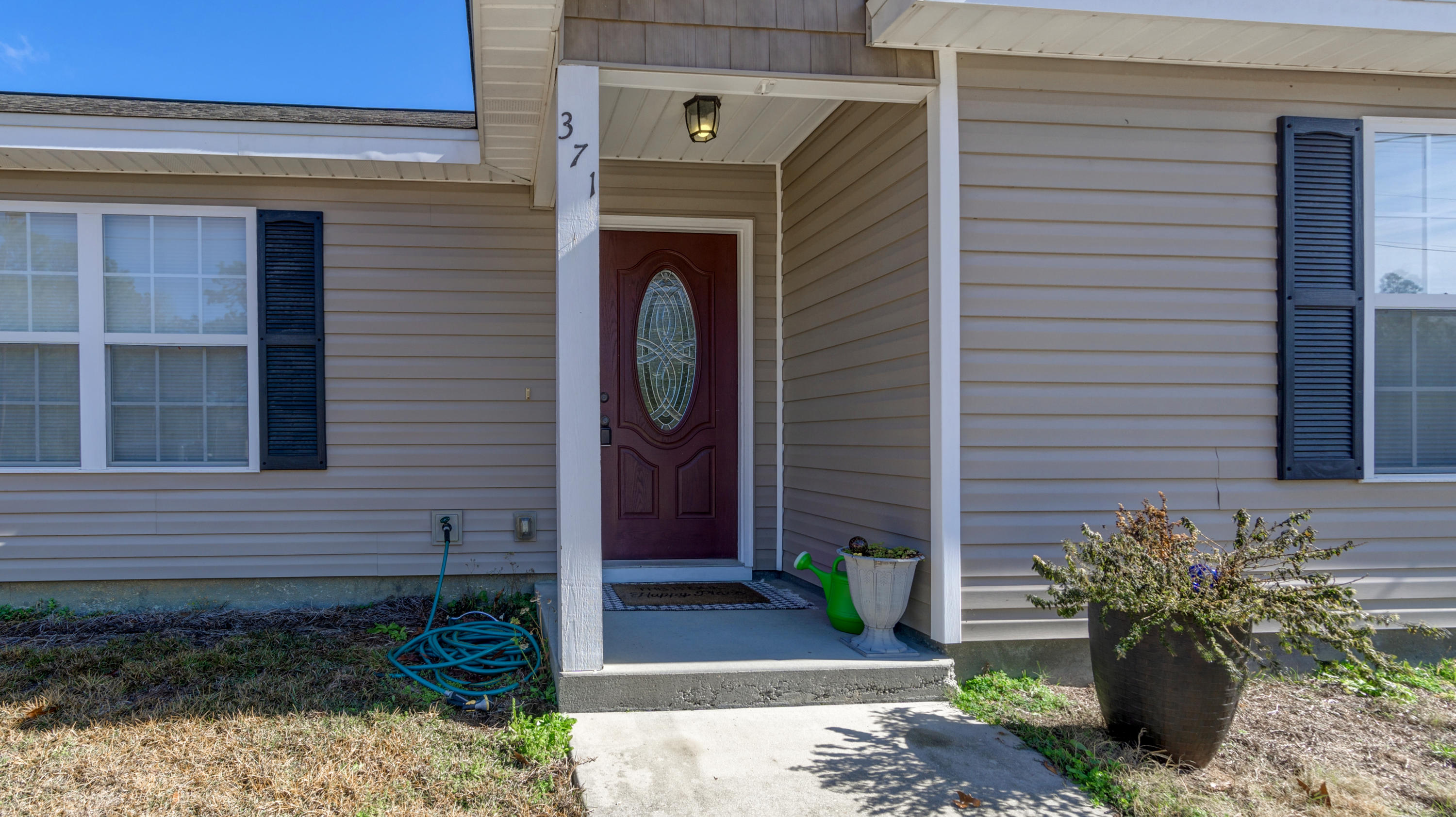 OAKWOOD LAKES ESTATES - Residential
