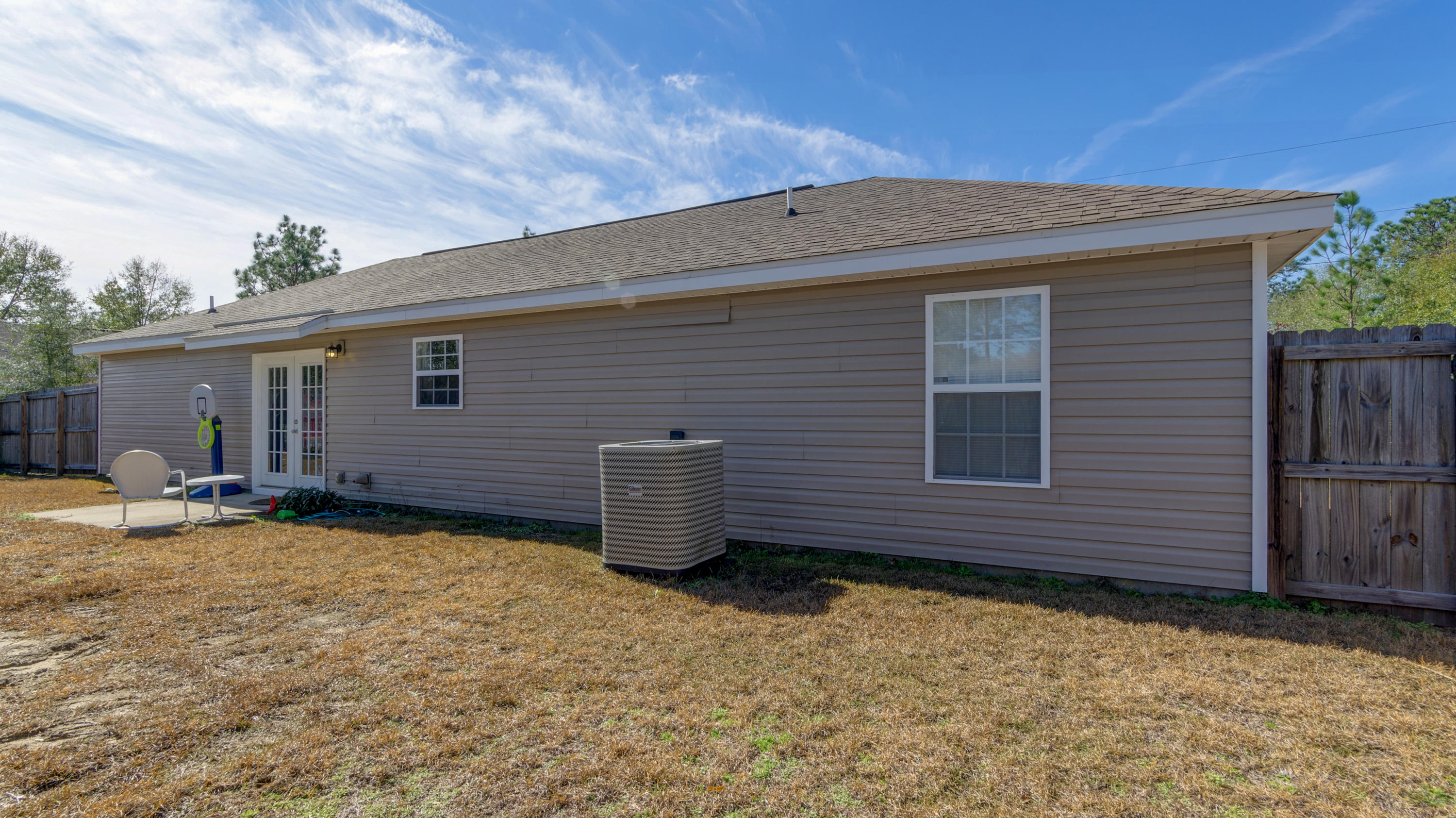 OAKWOOD LAKES ESTATES - Residential