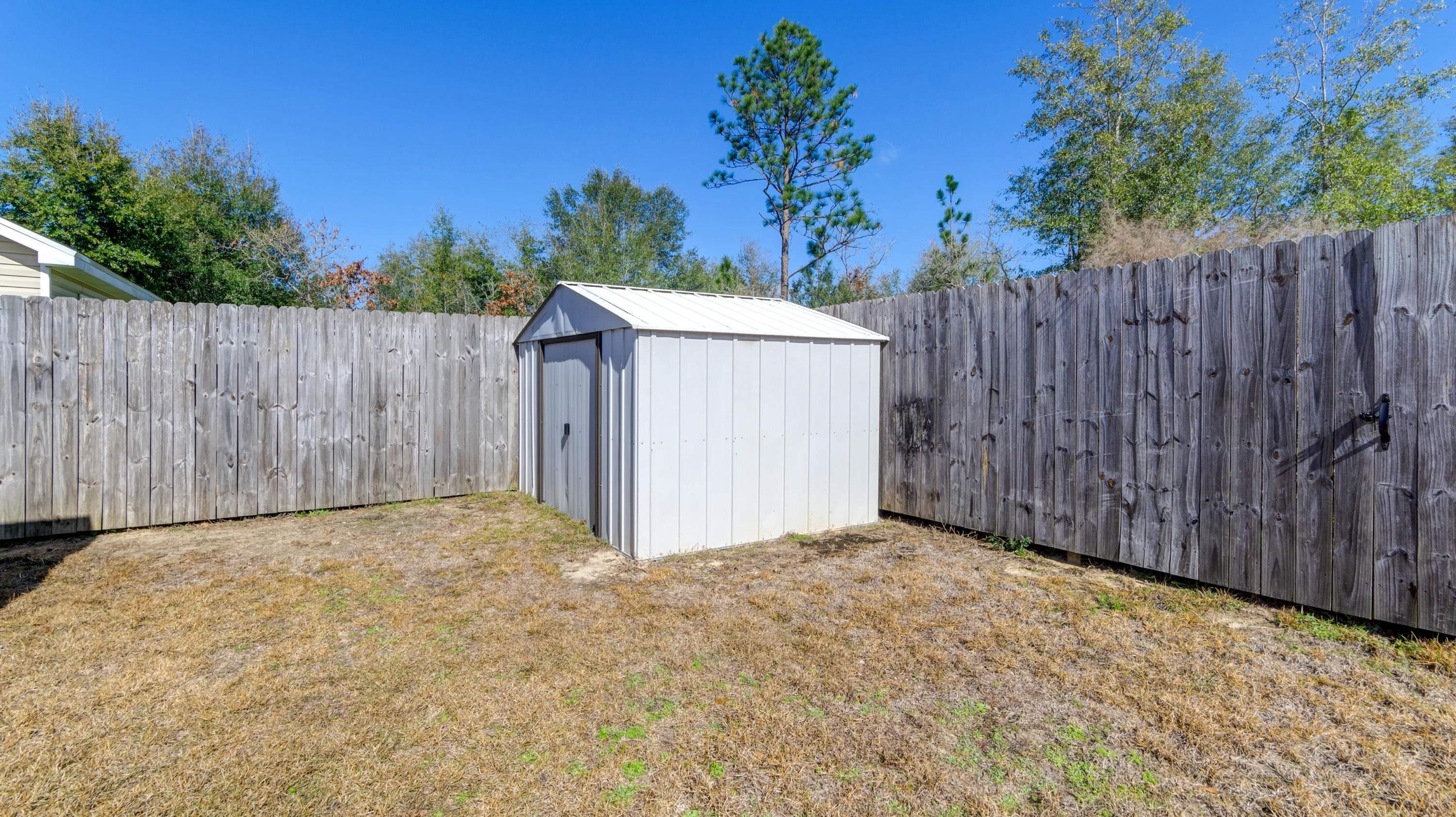 OAKWOOD LAKES ESTATES - Residential
