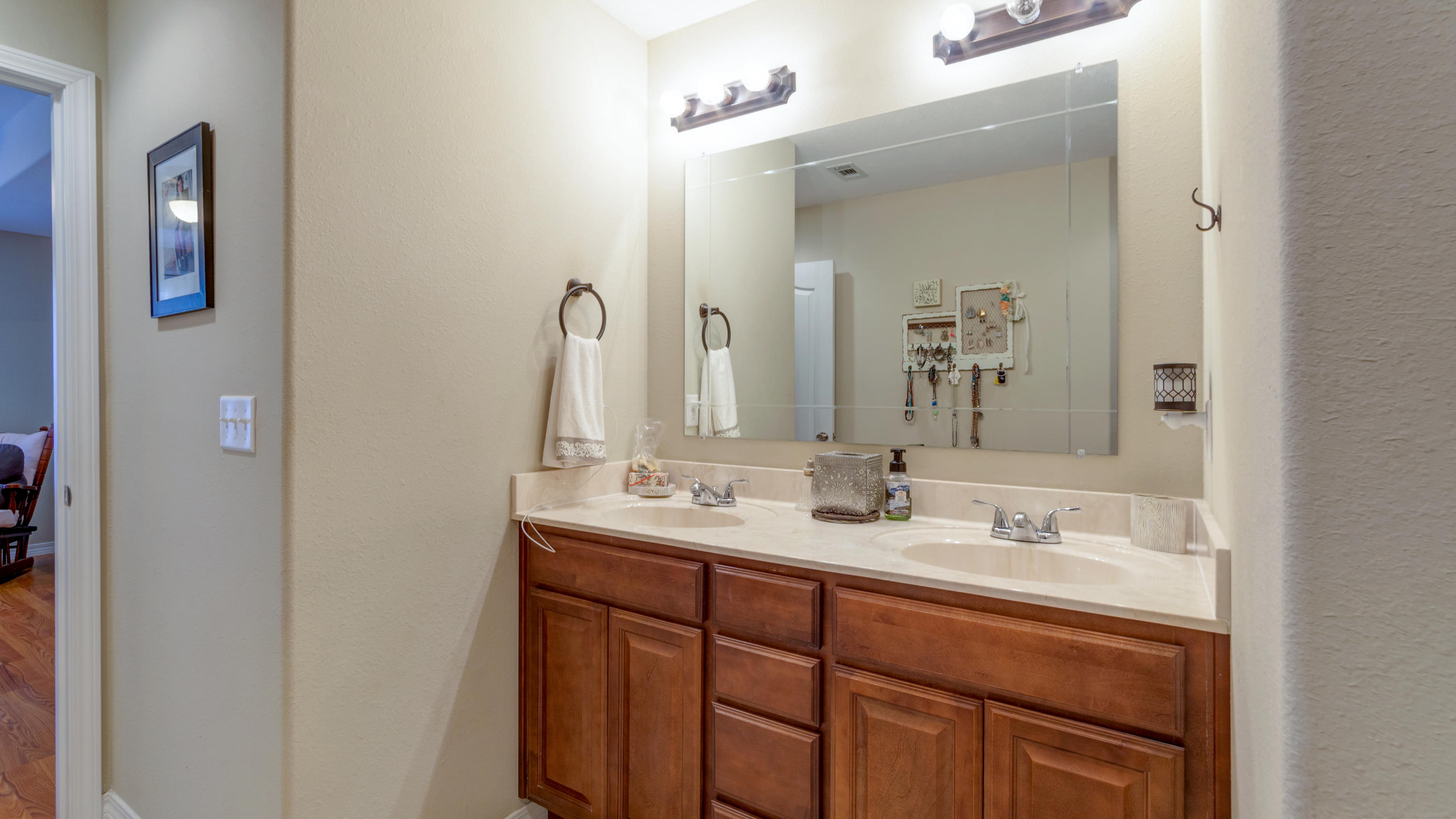 OAKWOOD LAKES ESTATES - Residential