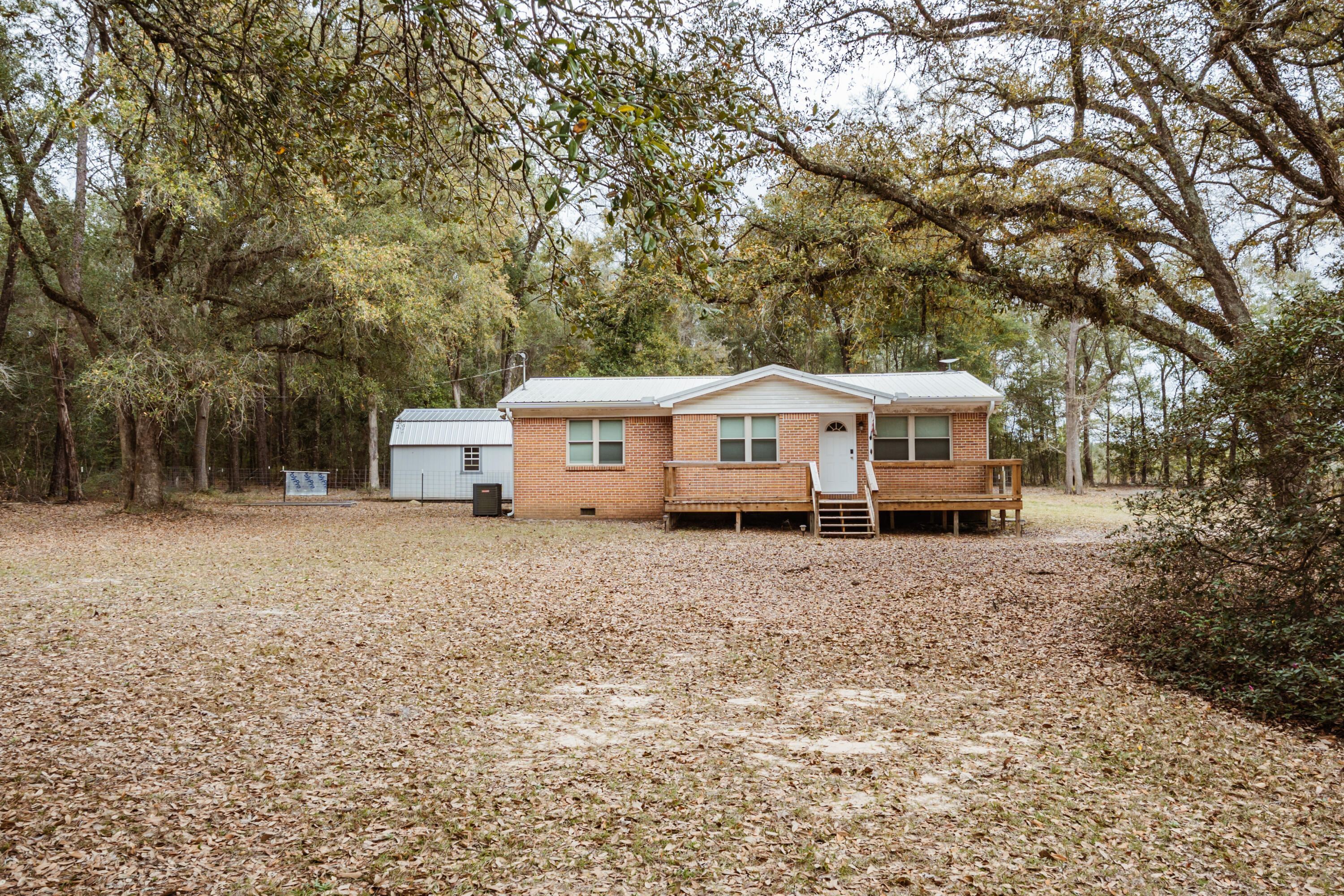 METES & BOUNDS - Residential Lease