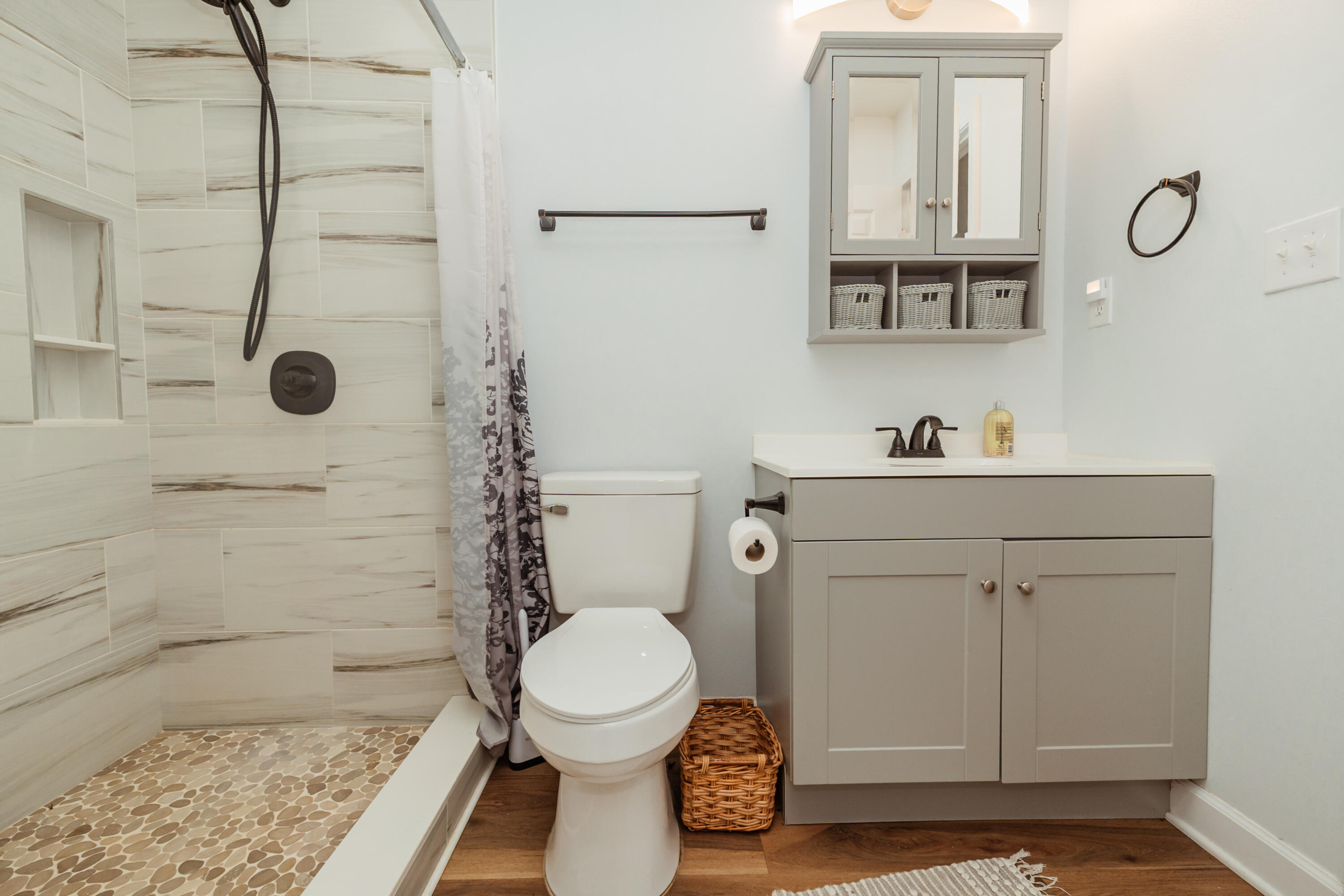 METES & BOUNDS - Residential Lease