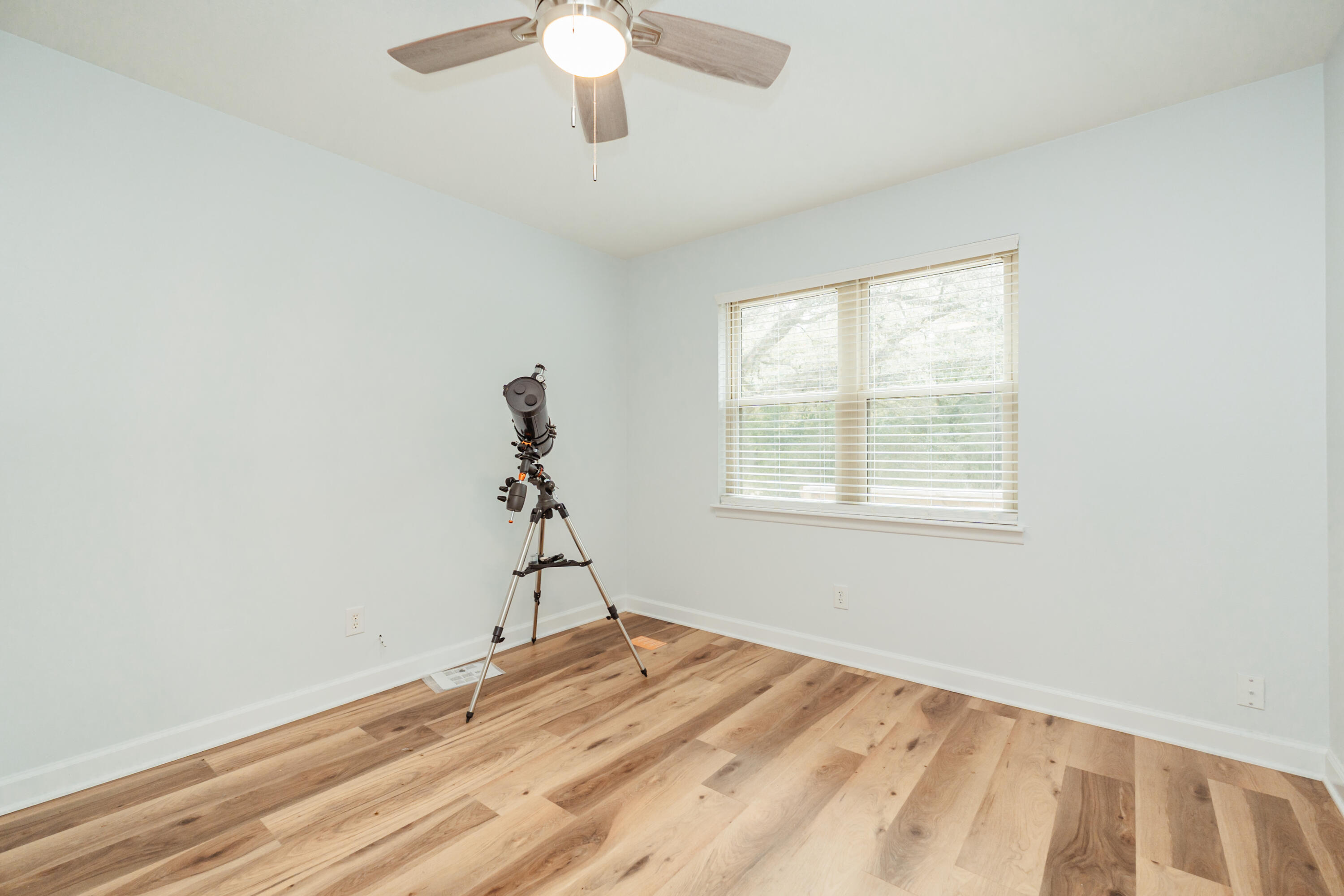 METES & BOUNDS - Residential Lease