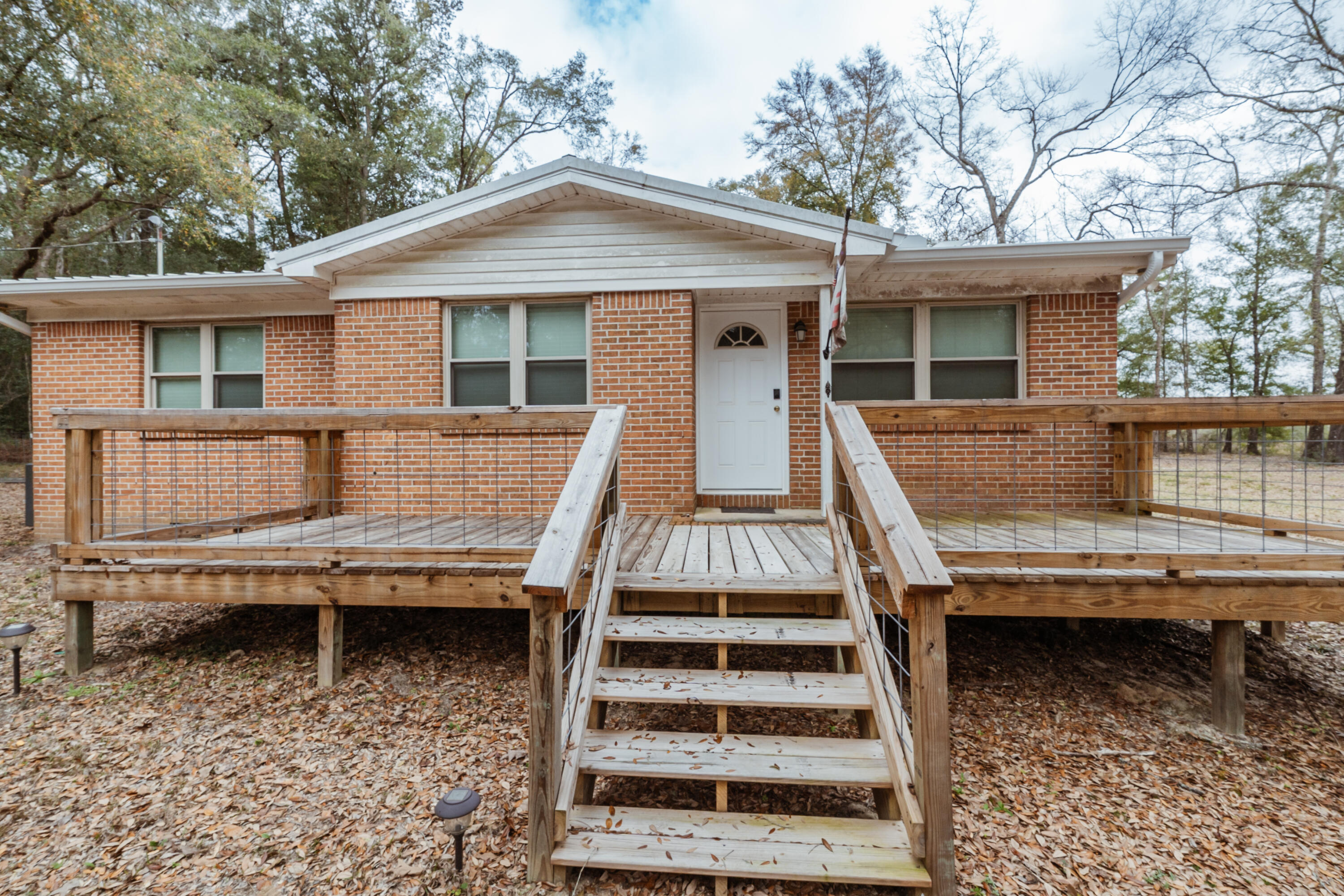 METES & BOUNDS - Residential Lease