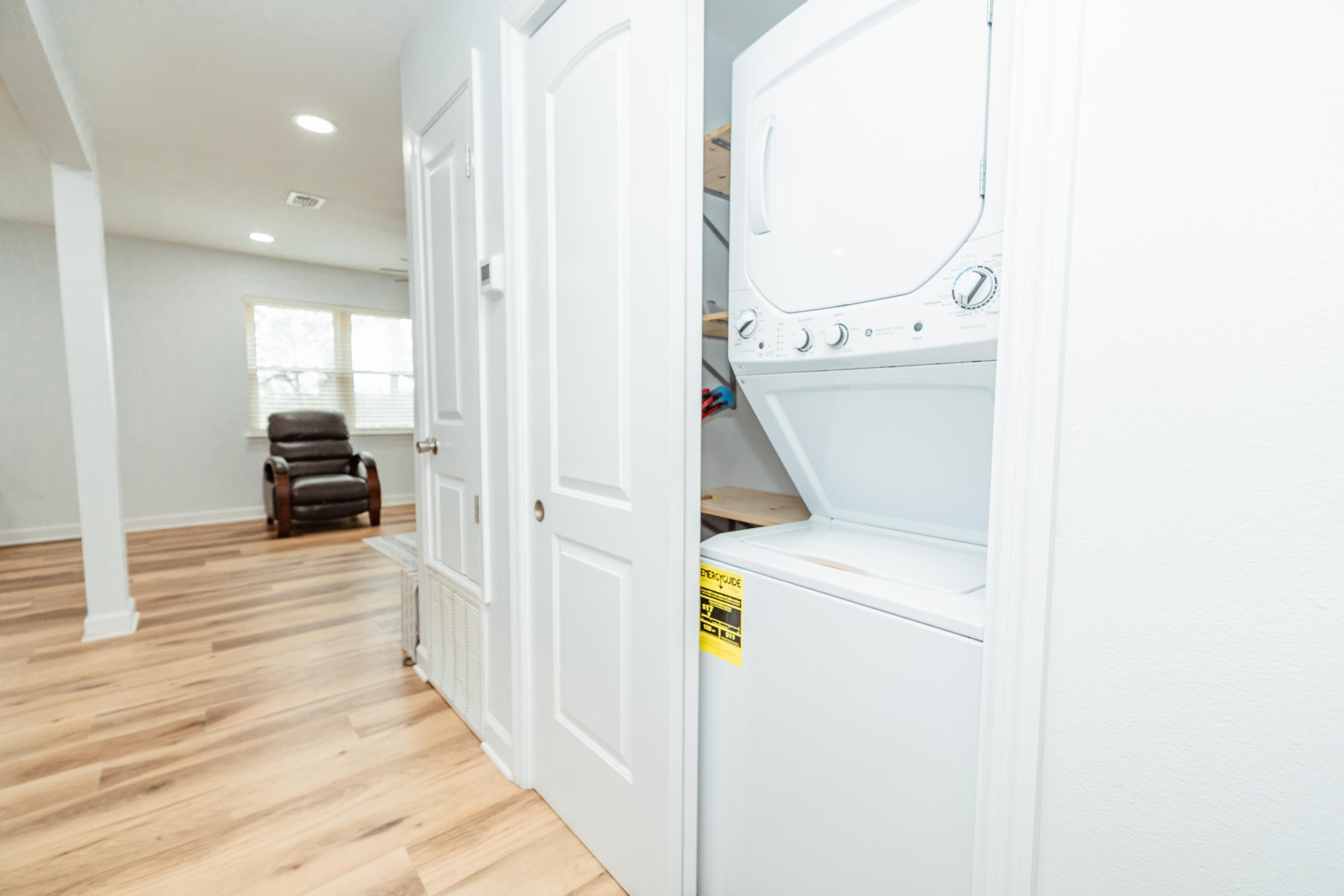 METES & BOUNDS - Residential Lease