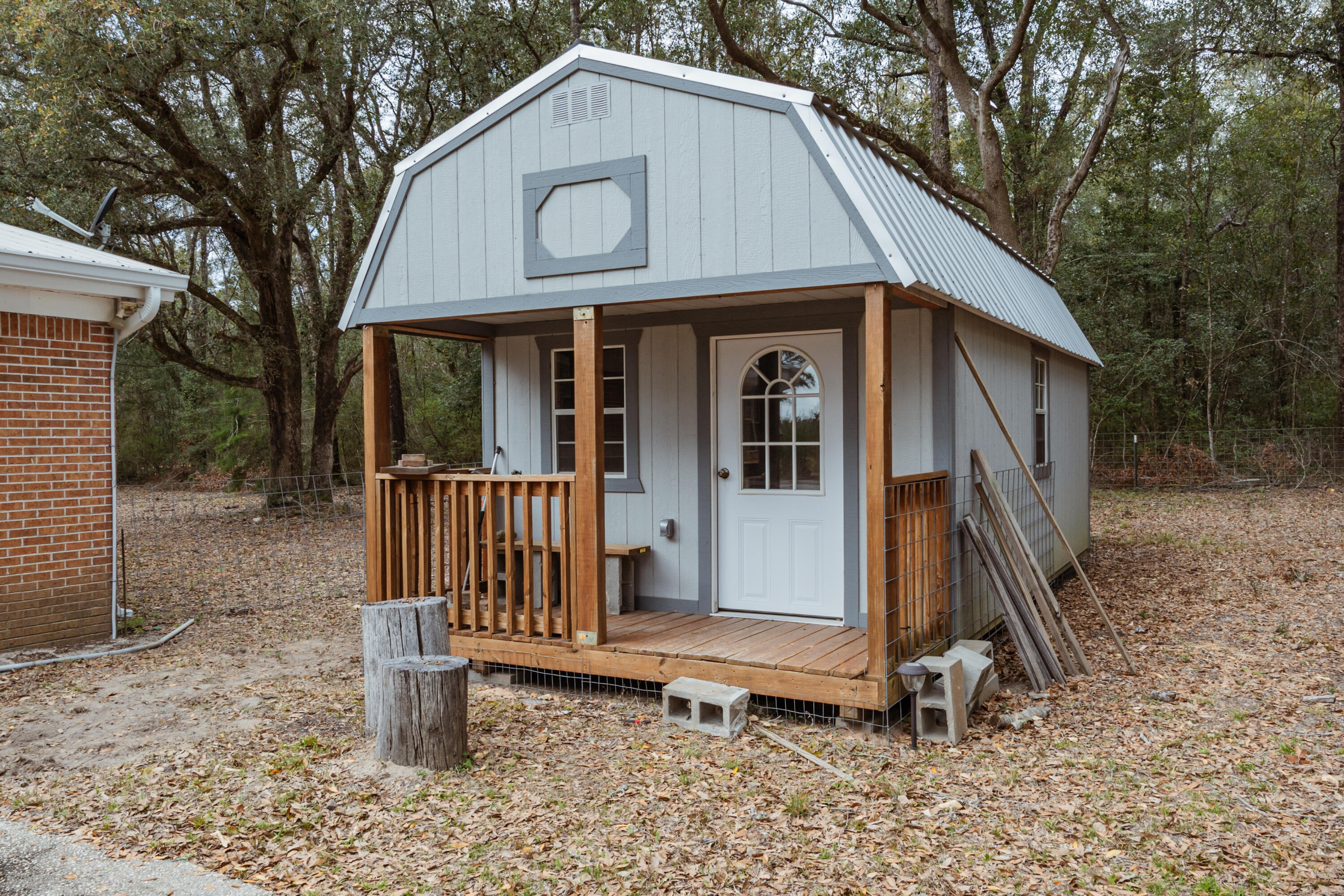 METES & BOUNDS - Residential Lease