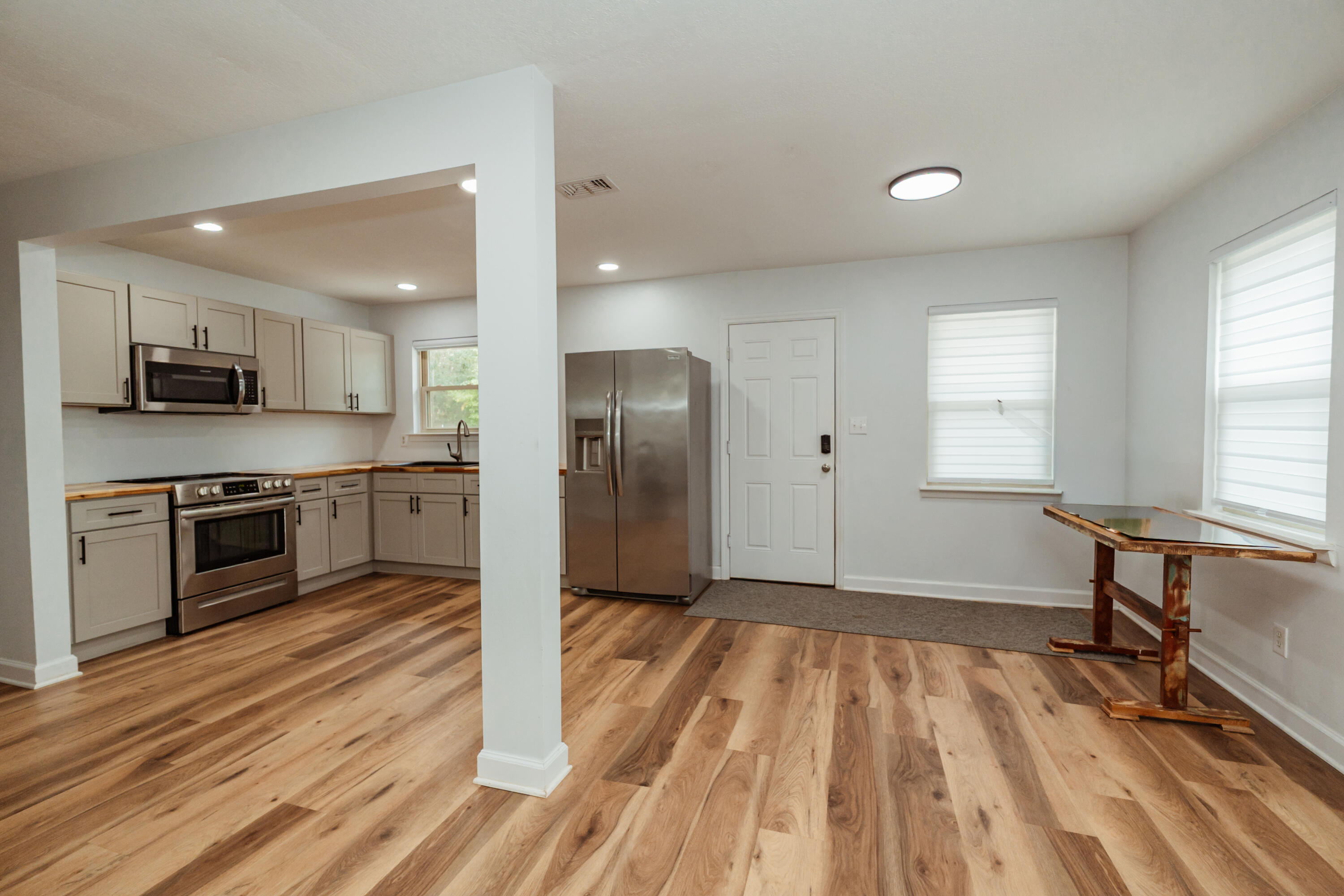 METES & BOUNDS - Residential Lease