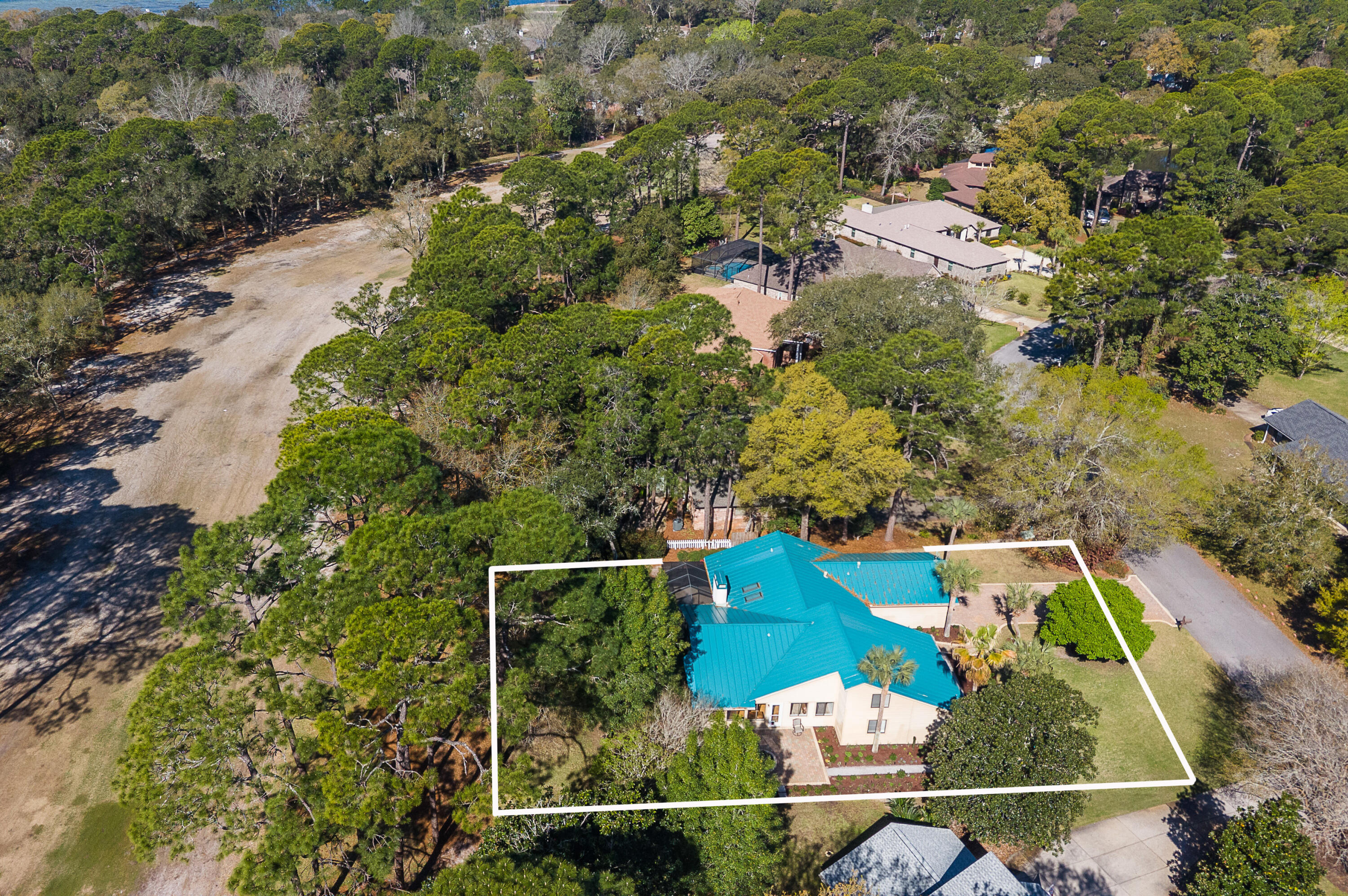 ST ANDREWS WEST BLUEWATER BAY 1 - Residential