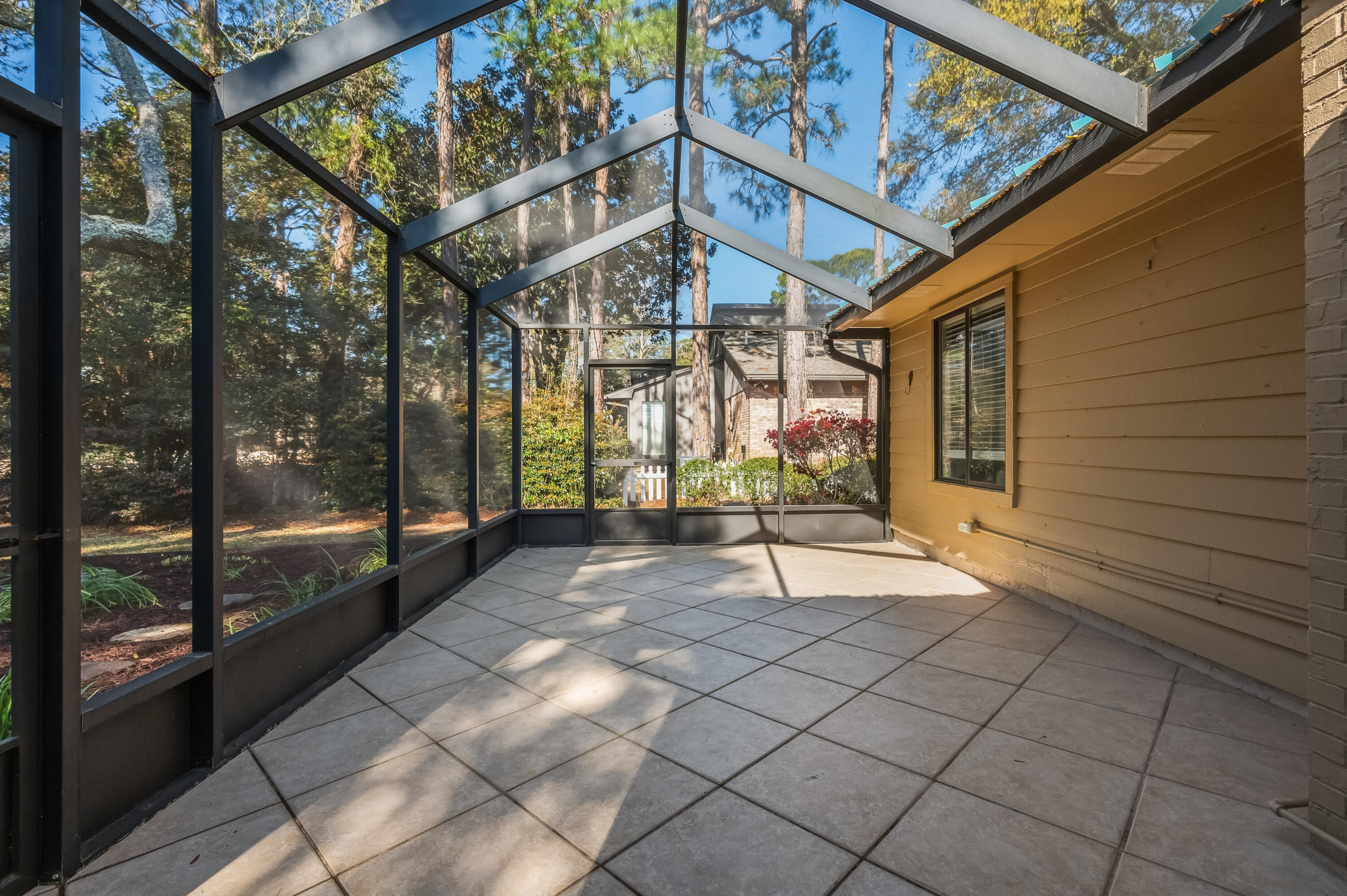 ST ANDREWS WEST BLUEWATER BAY 1 - Residential