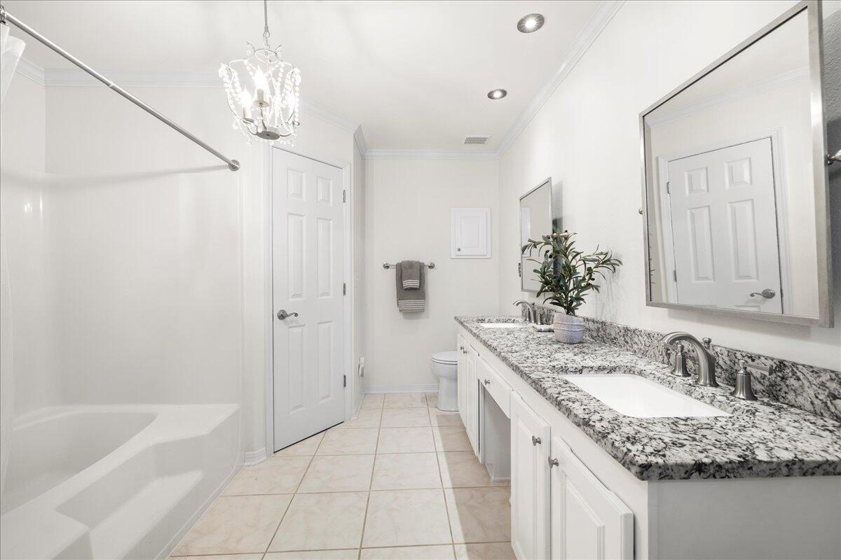 INDIAN WOODS - Residential