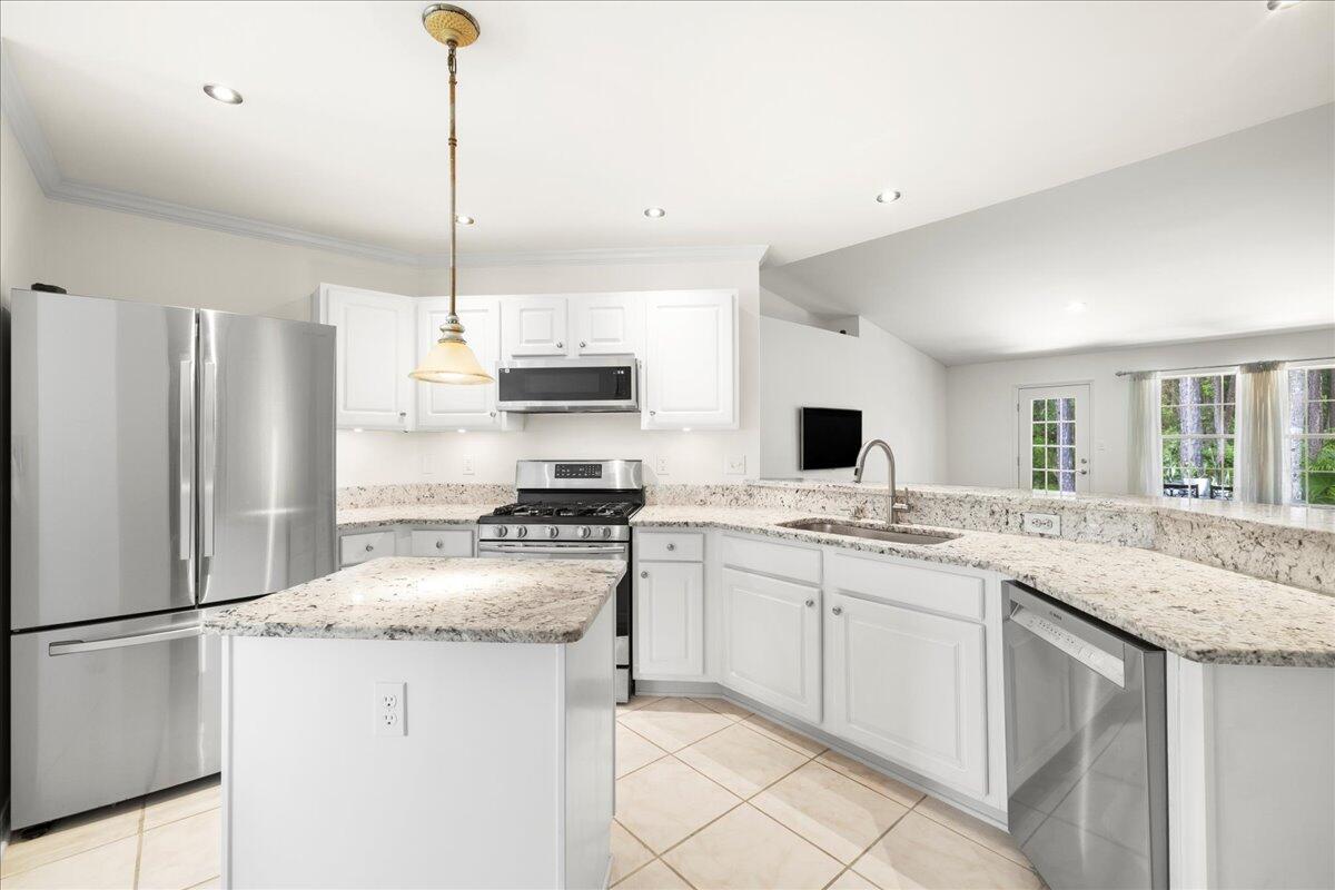 INDIAN WOODS - Residential