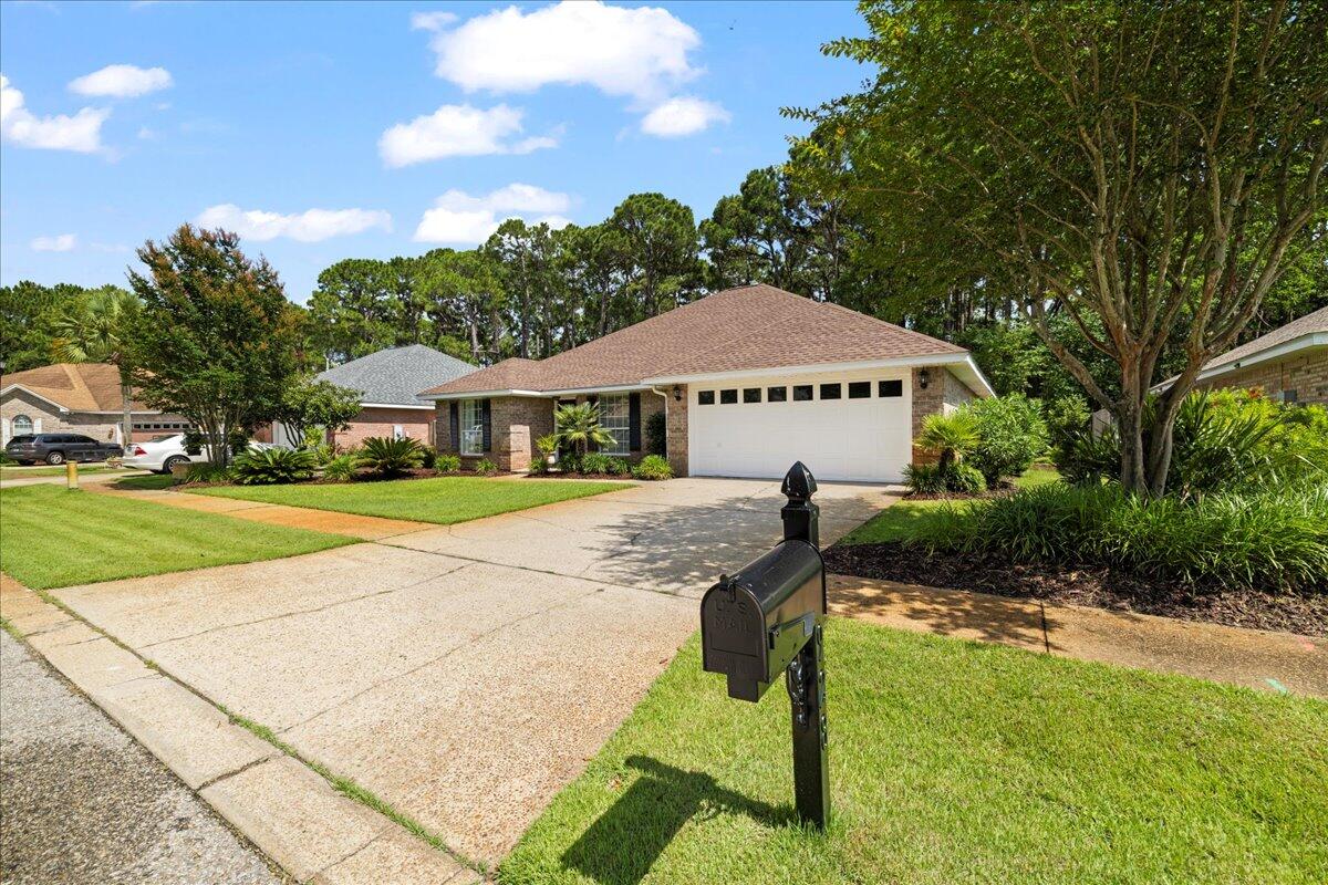 INDIAN WOODS - Residential