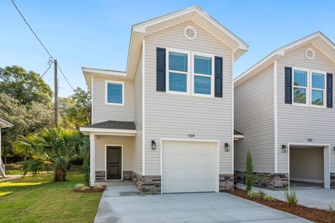 Photo of 162 Westview Avenue, Valparaiso, FL 32580 (MLS # 988156)
