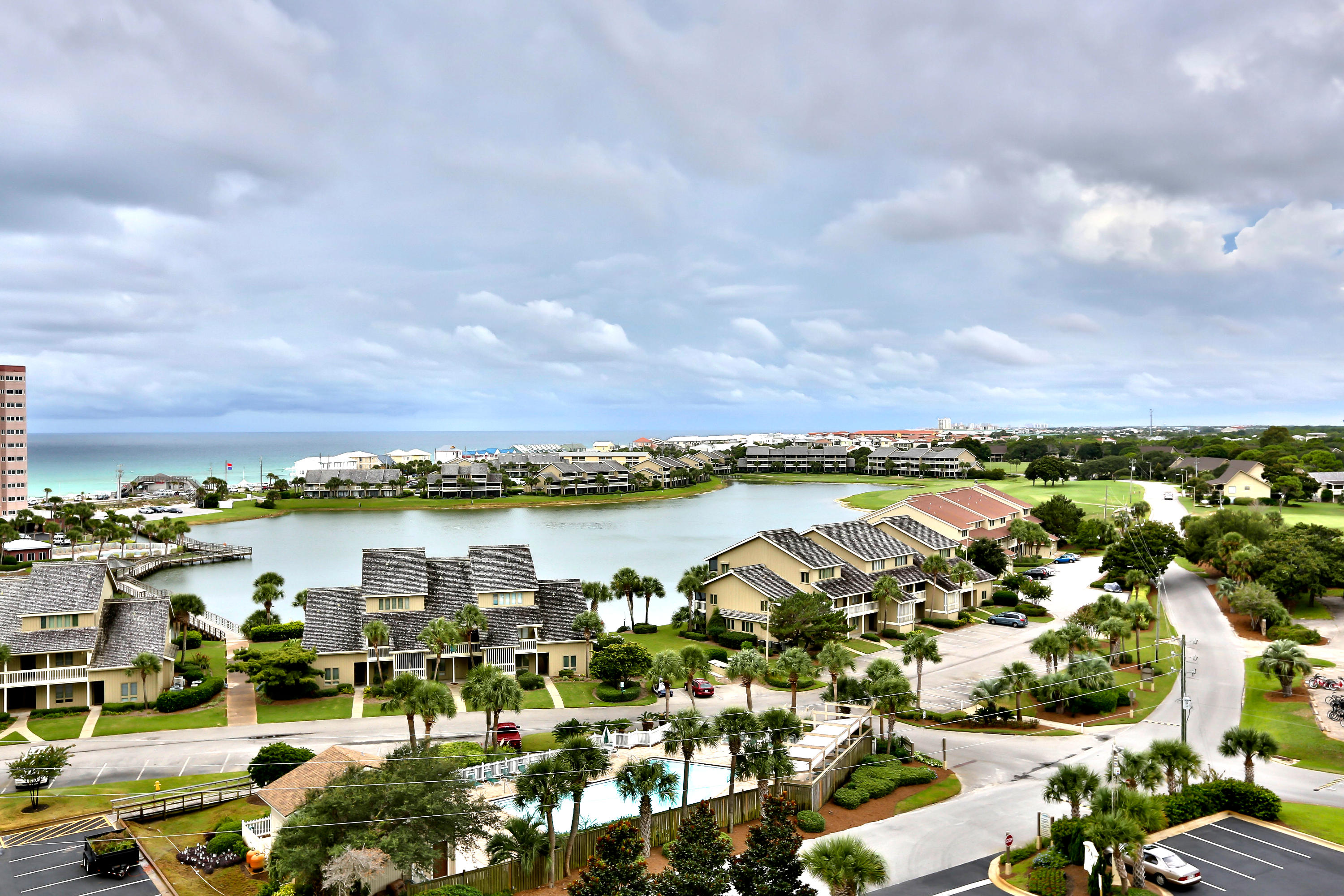 ARIEL DUNES II - Residential