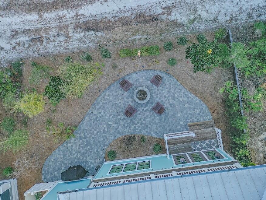 LAKESIDE AT BLUE MOUNTAIN BEACH - Residential