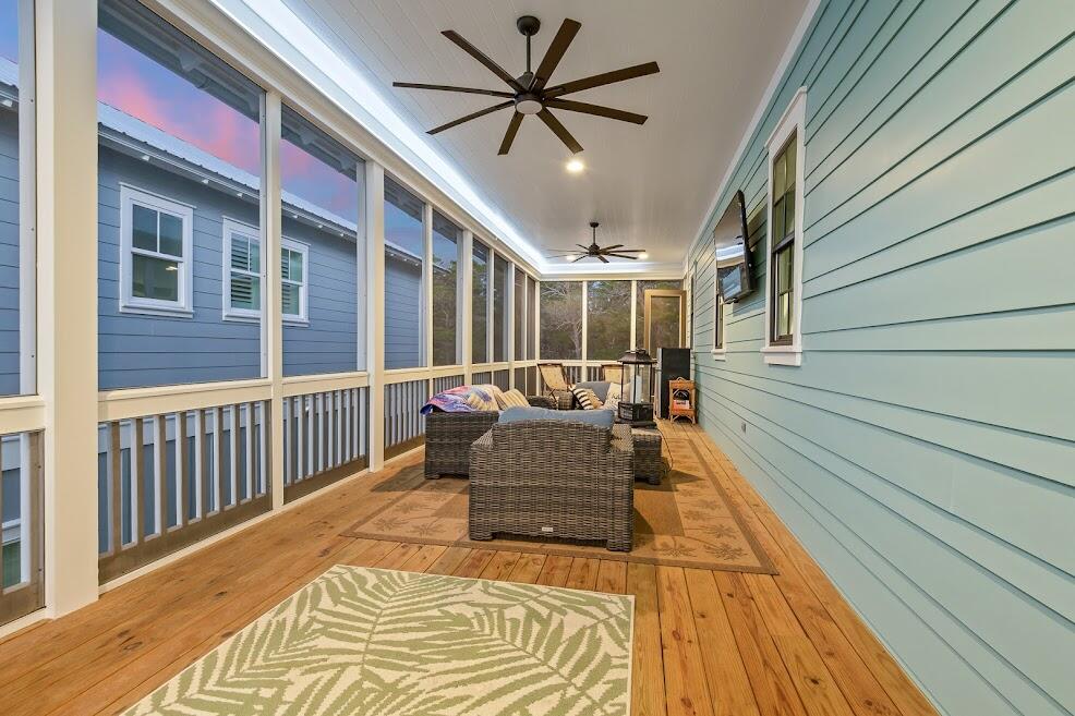 LAKESIDE AT BLUE MOUNTAIN BEACH - Residential