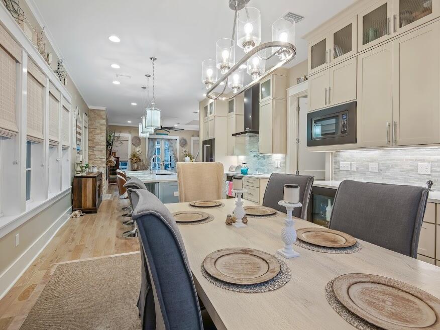 LAKESIDE AT BLUE MOUNTAIN BEACH - Residential