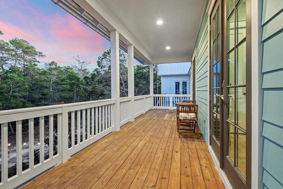 LAKESIDE AT BLUE MOUNTAIN BEACH - Residential