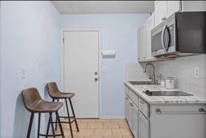 N/A - Residential Lease
