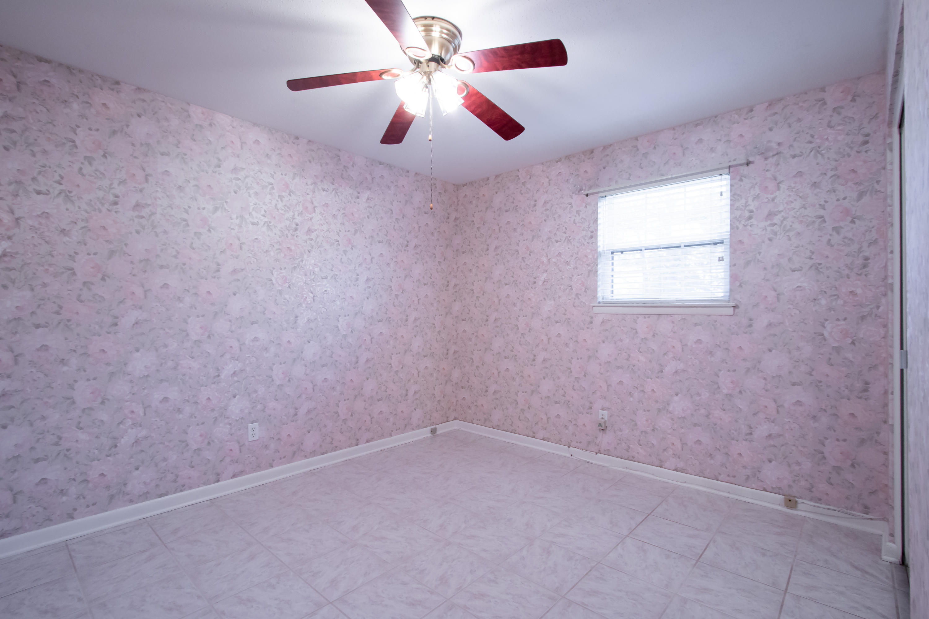 GARNIERS BEACH 7TH - Residential