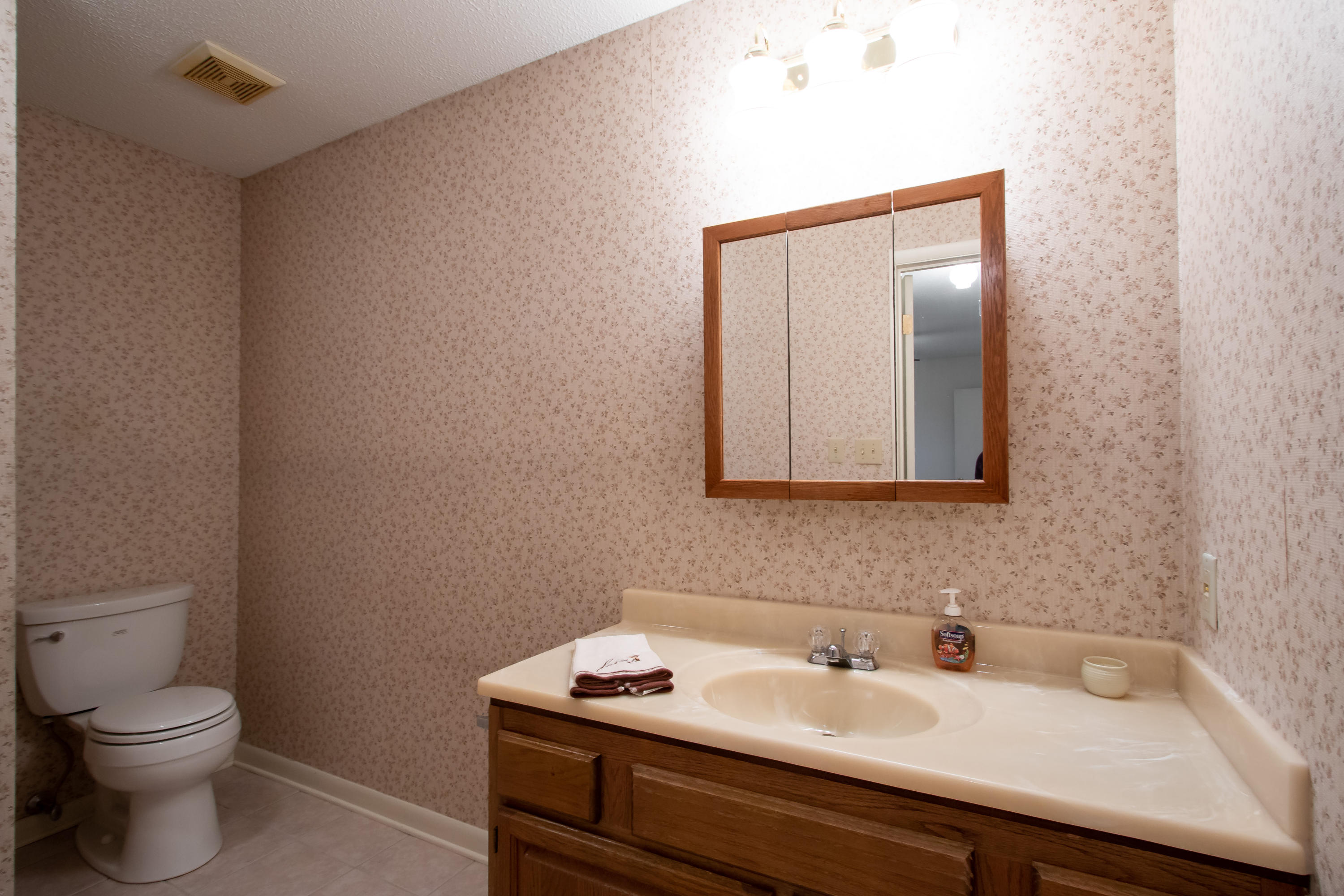 GARNIERS BEACH 7TH - Residential