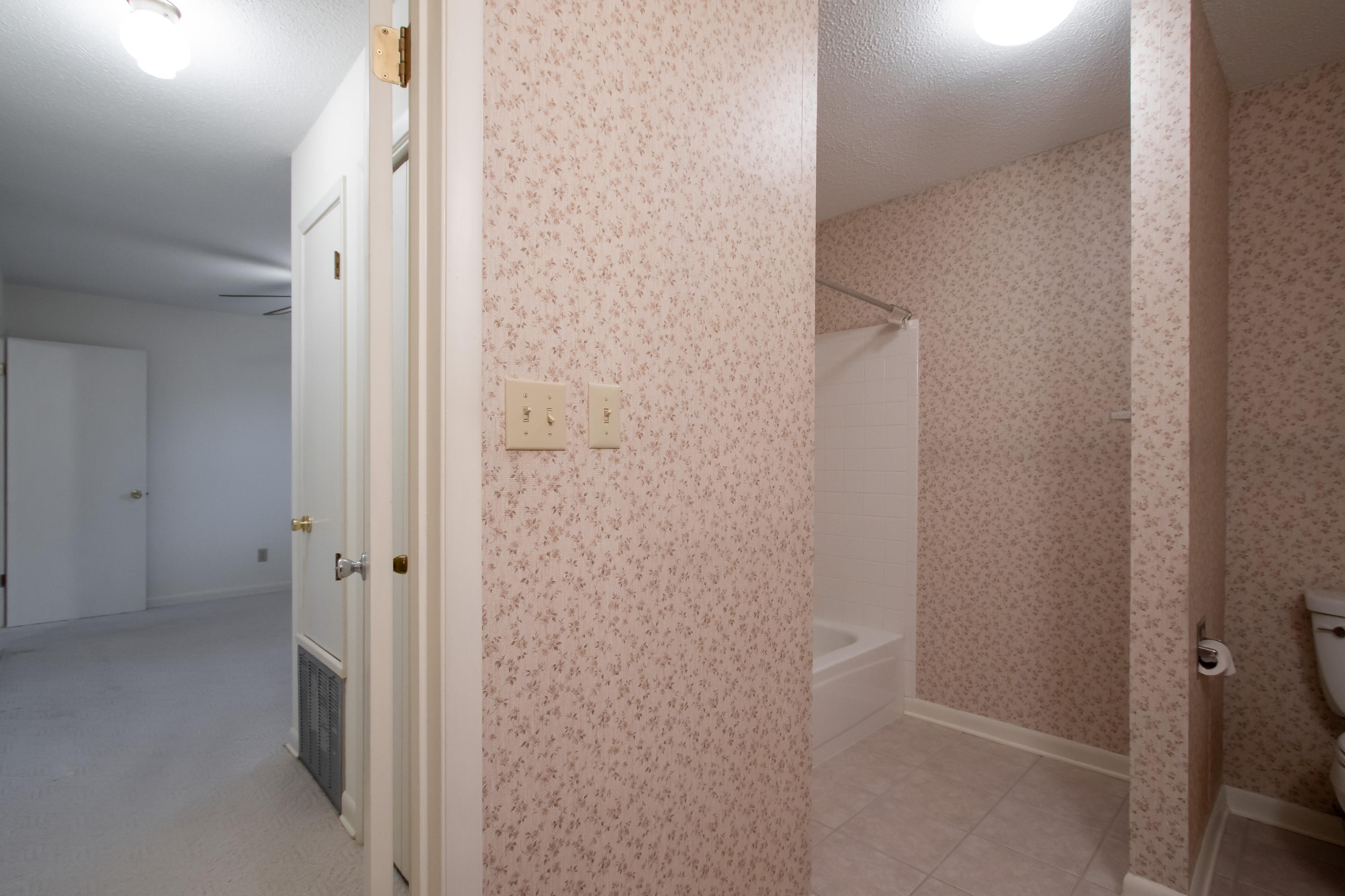 GARNIERS BEACH 7TH - Residential