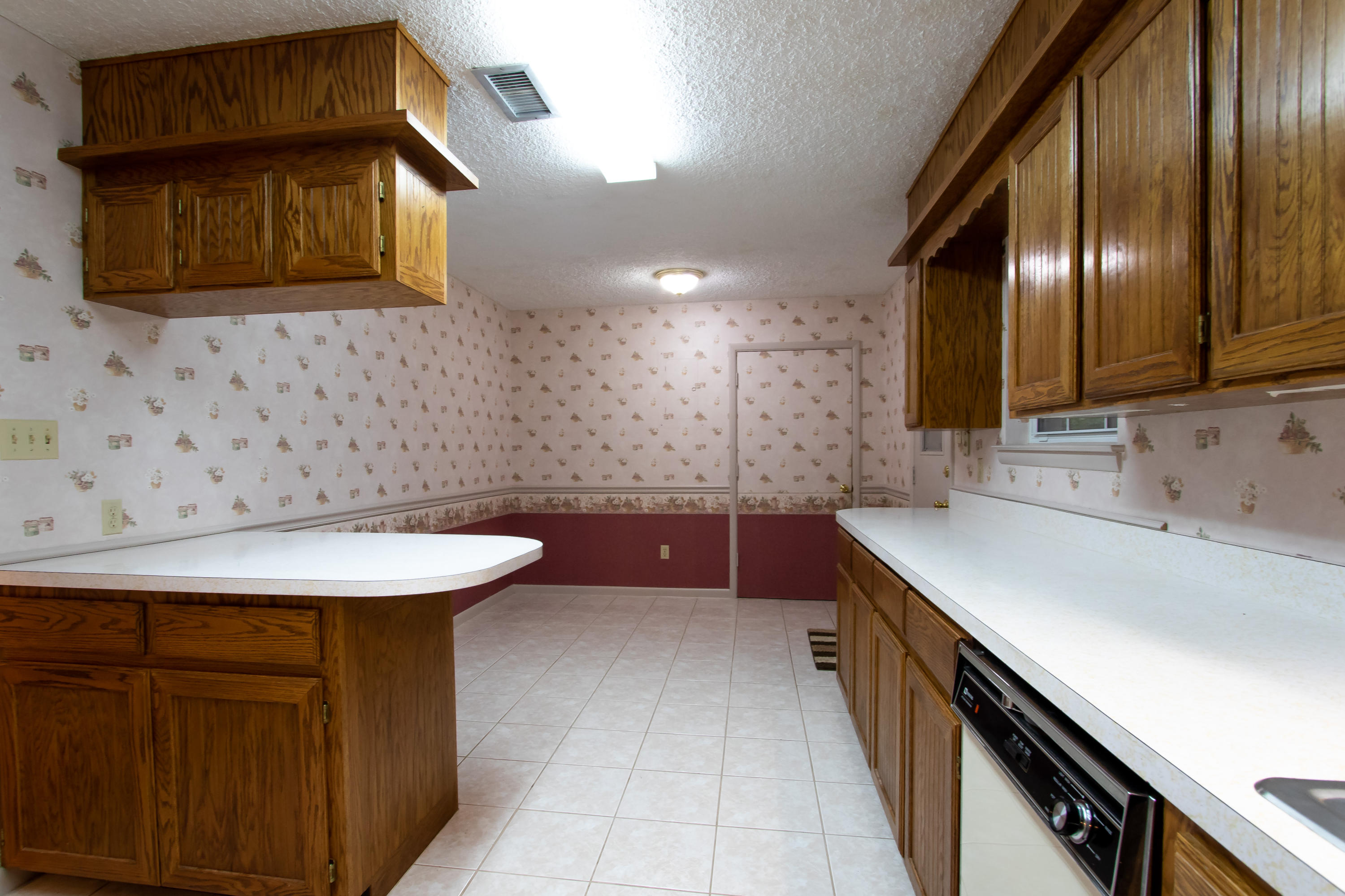 GARNIERS BEACH 7TH - Residential