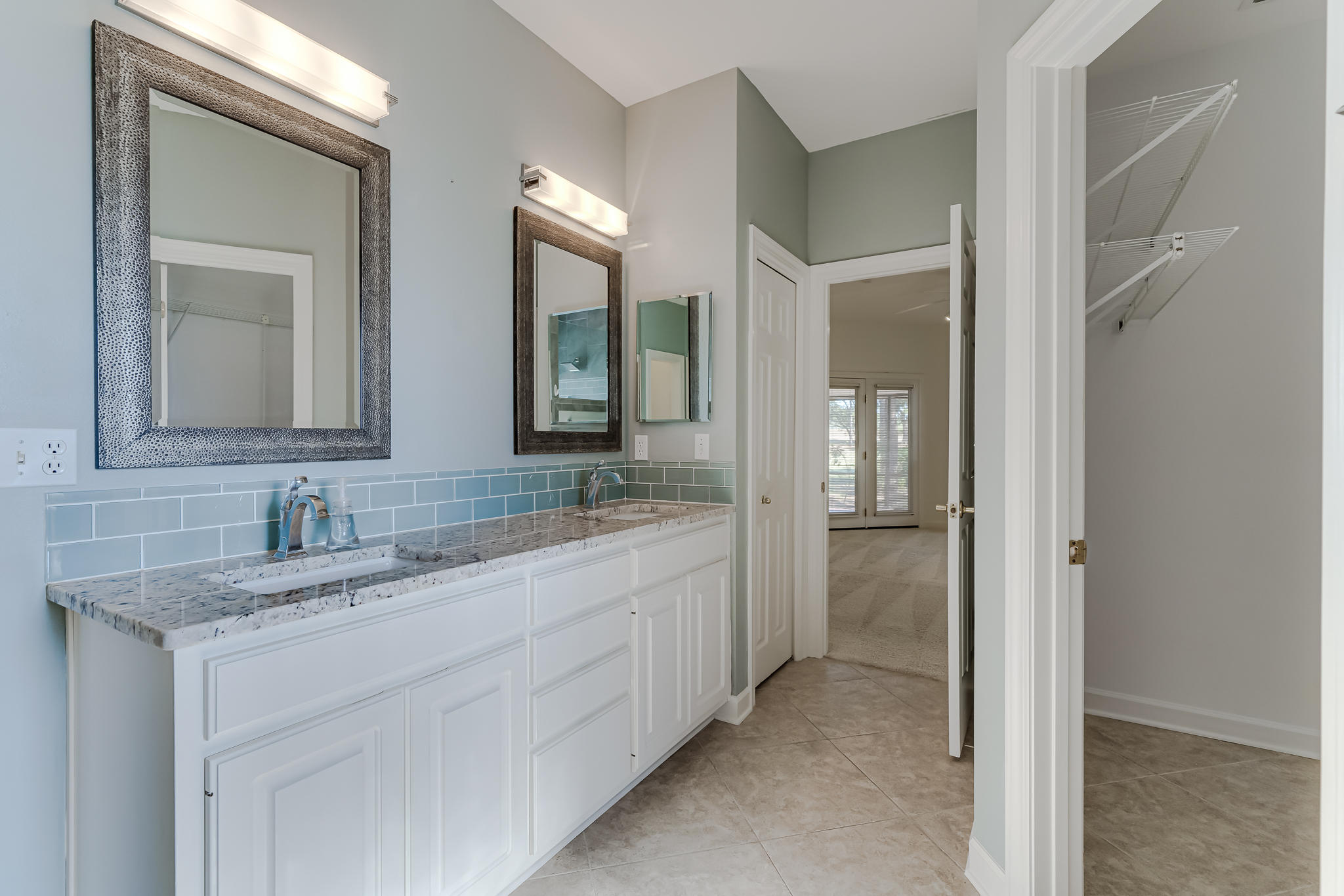 ROCKY BAYOU COUNTRY CLUB ESTATES 5 - Residential