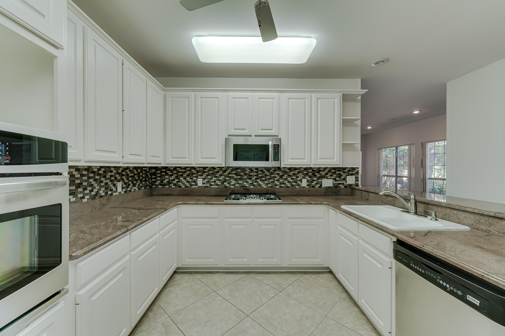 ROCKY BAYOU COUNTRY CLUB ESTATES 5 - Residential