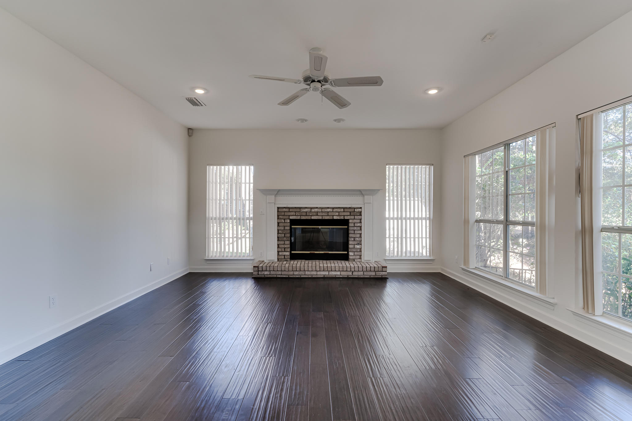 ROCKY BAYOU COUNTRY CLUB ESTATES 5 - Residential